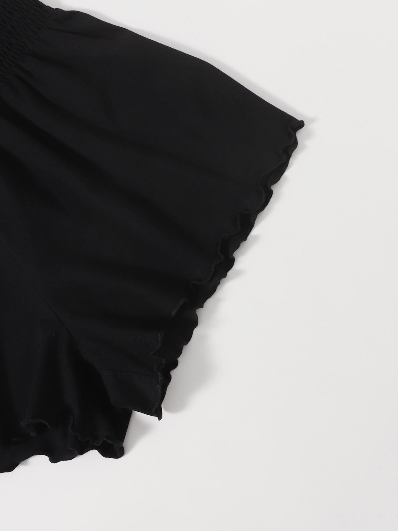 Shirred Waist Lettuce Trim Shorts
