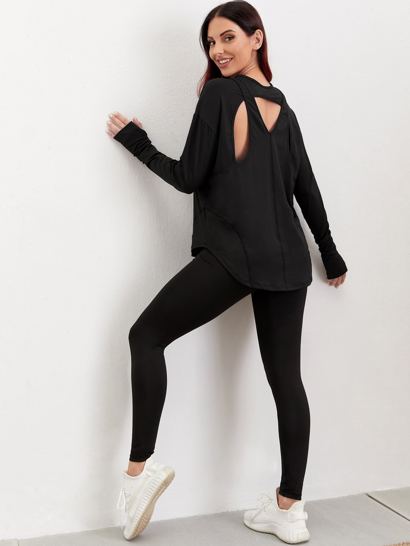 Cut Out Seam Breathable Sports Tee