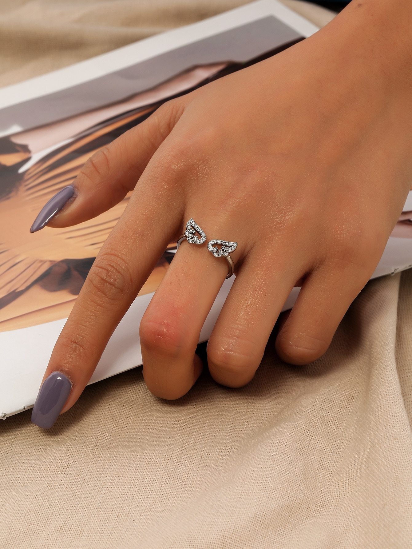 Wing Decor Cuff Ring