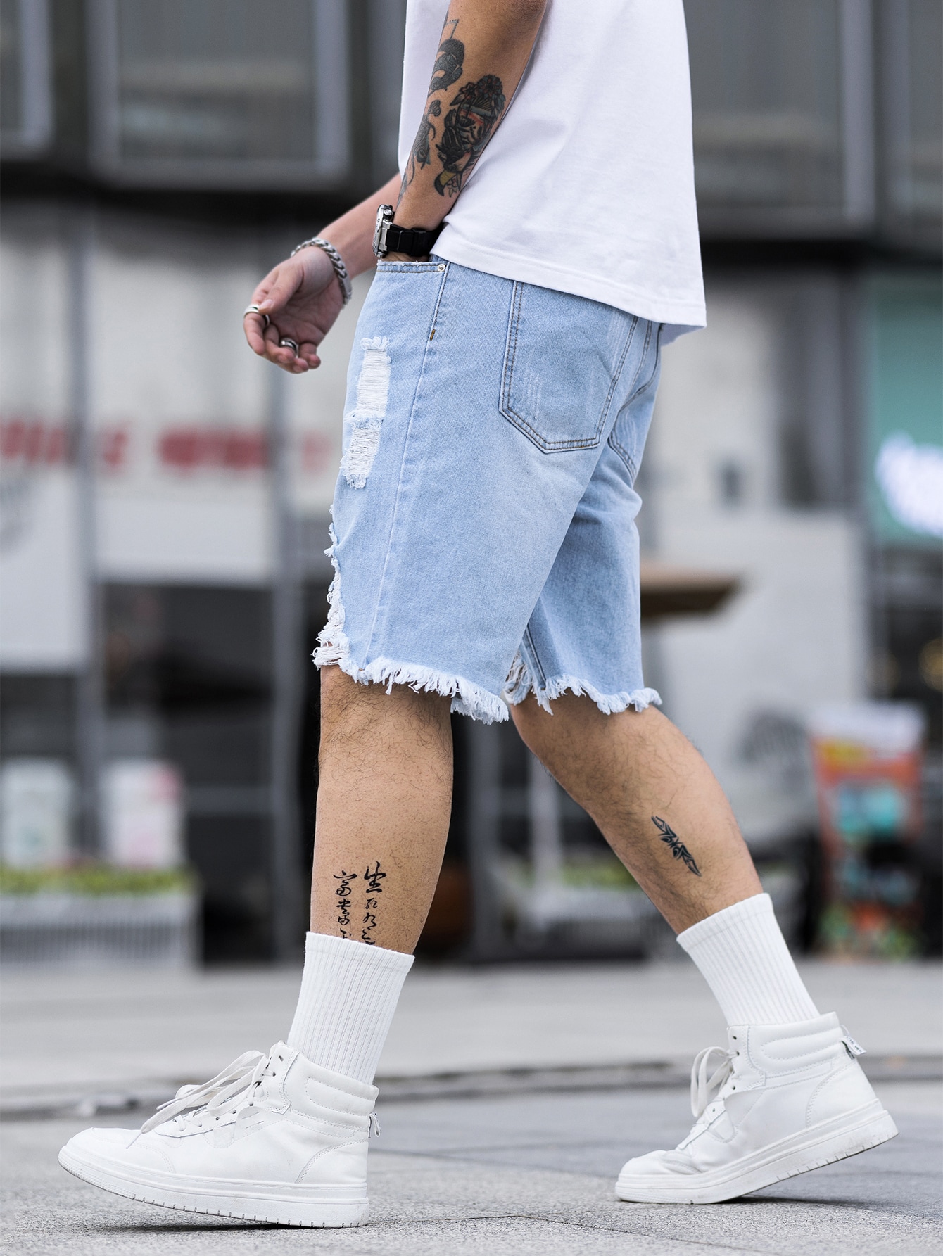 Guys Ripped Frayed Raw Hem Bermuda Denim Shorts