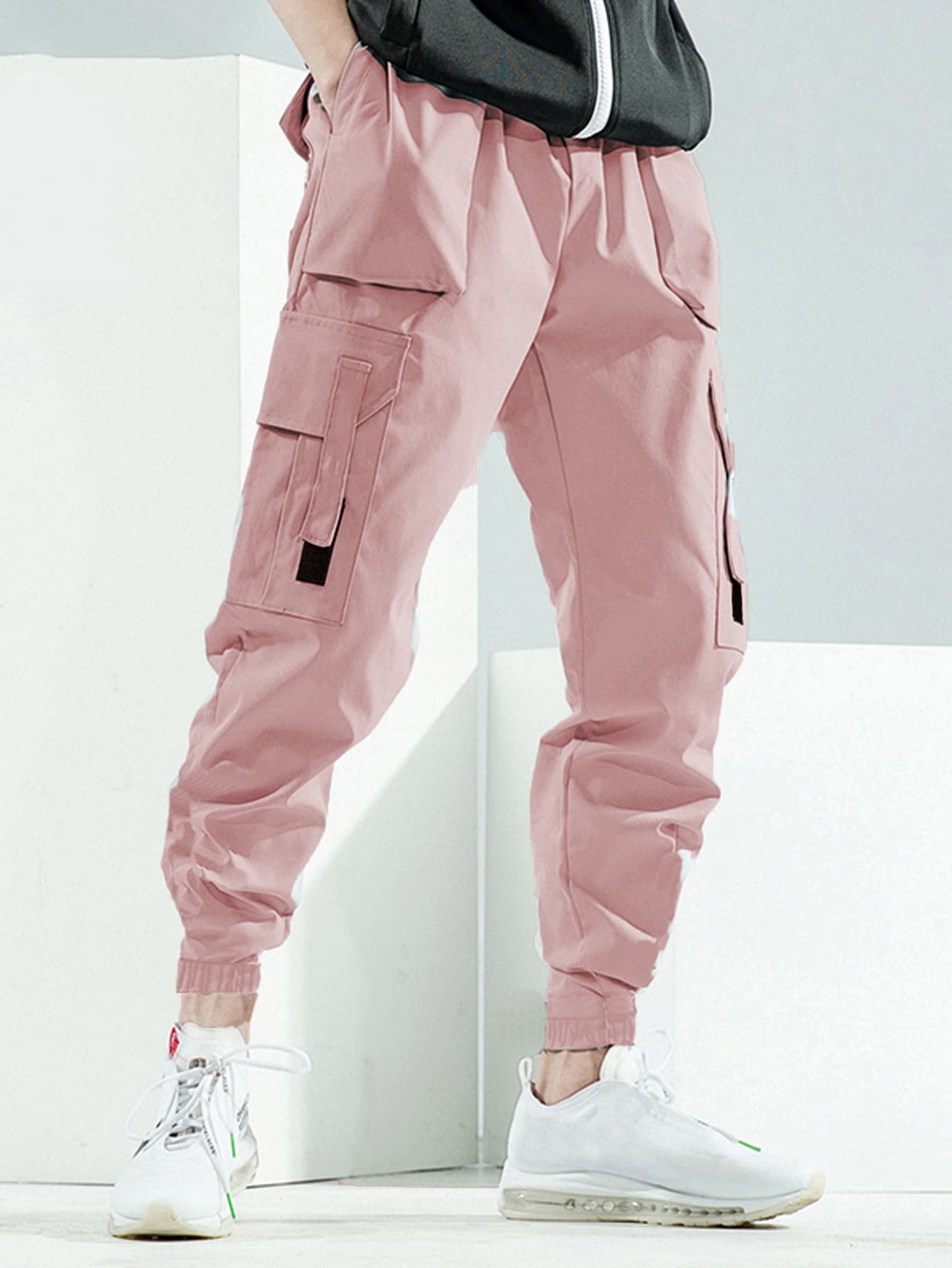 Guys Flap Pocket Side Cargo Pants