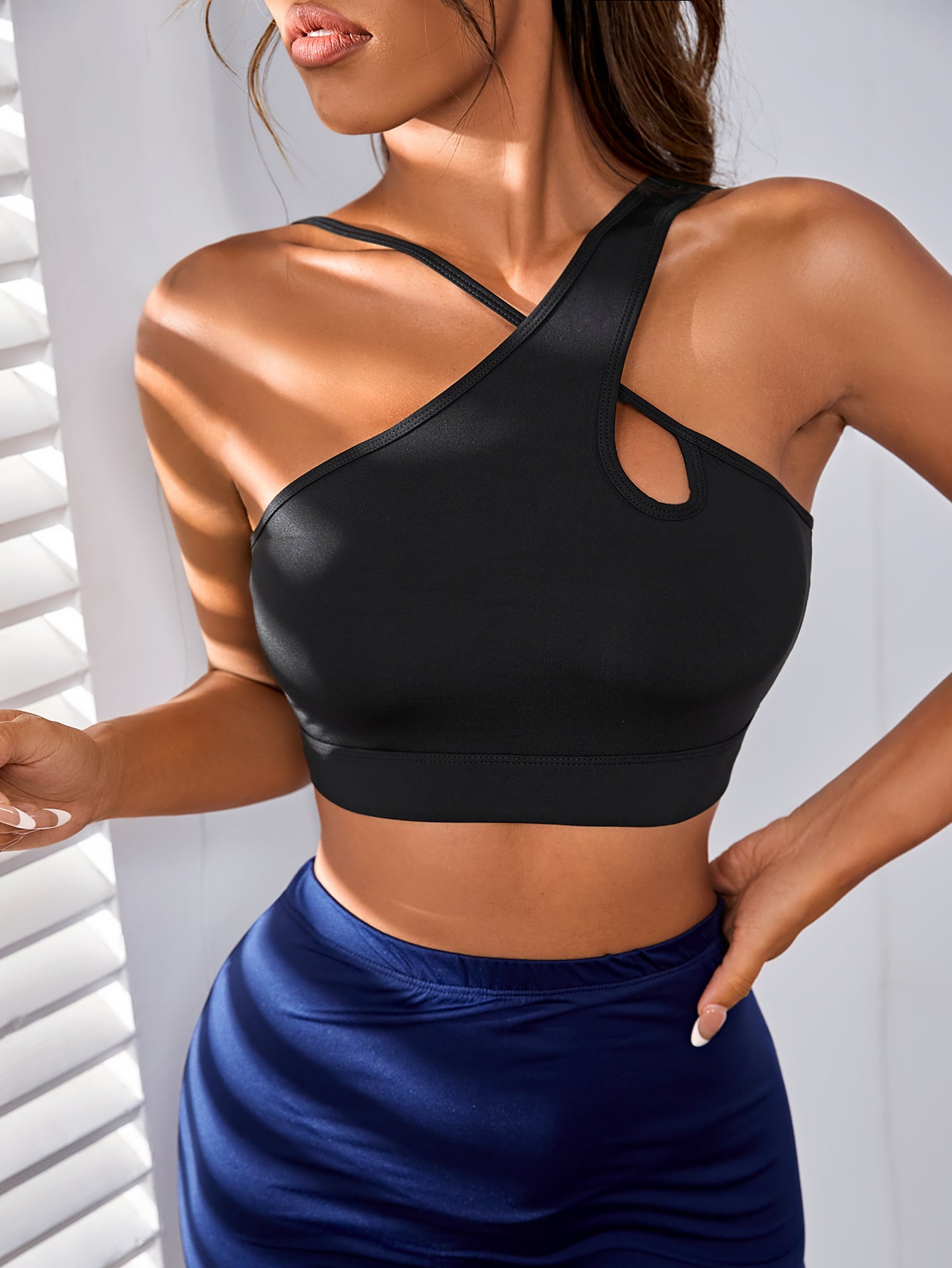 Cutout Crisscross Sports Top