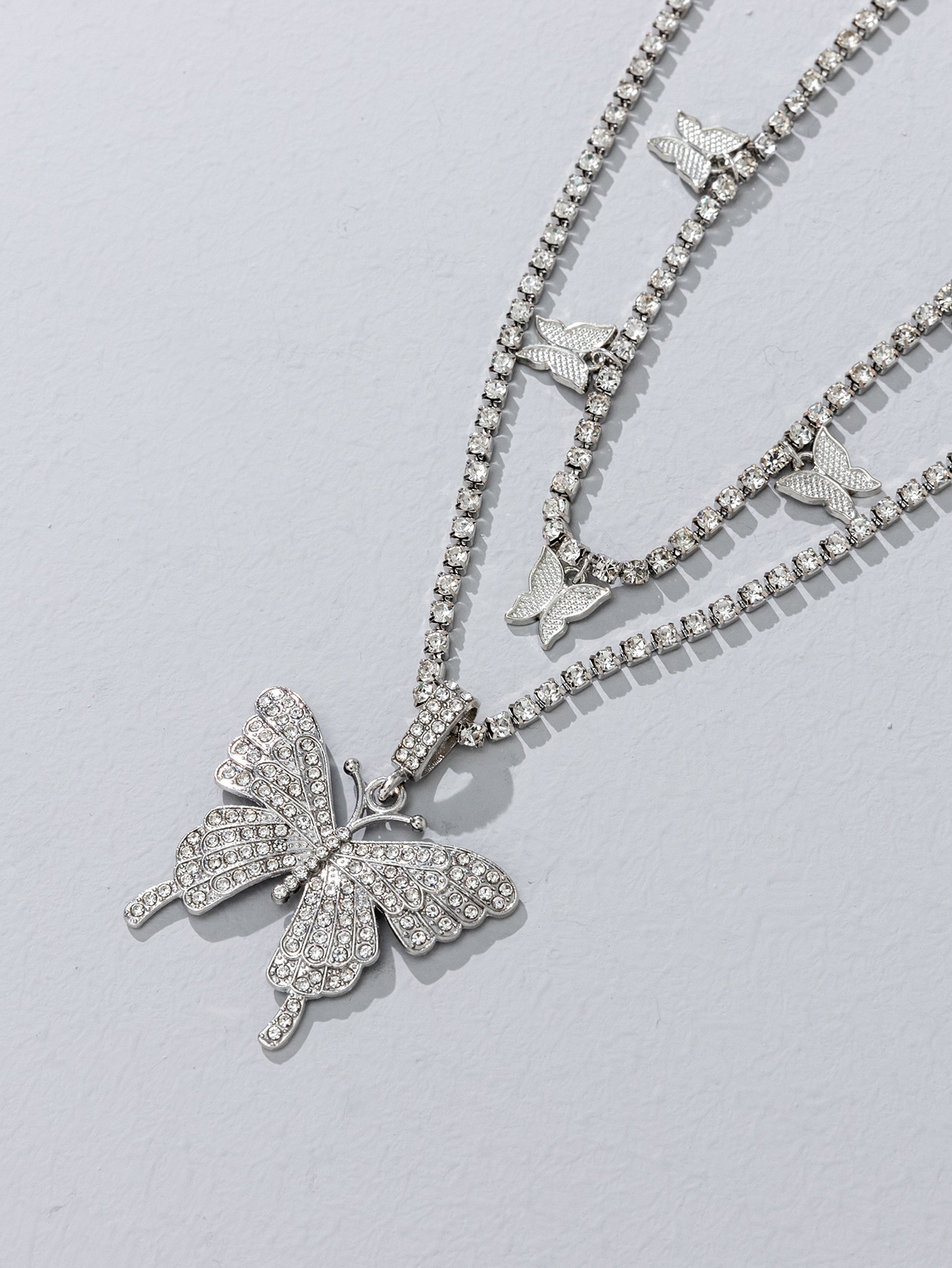 2pcs Rhinestone Decor Butterfly Design Necklace
