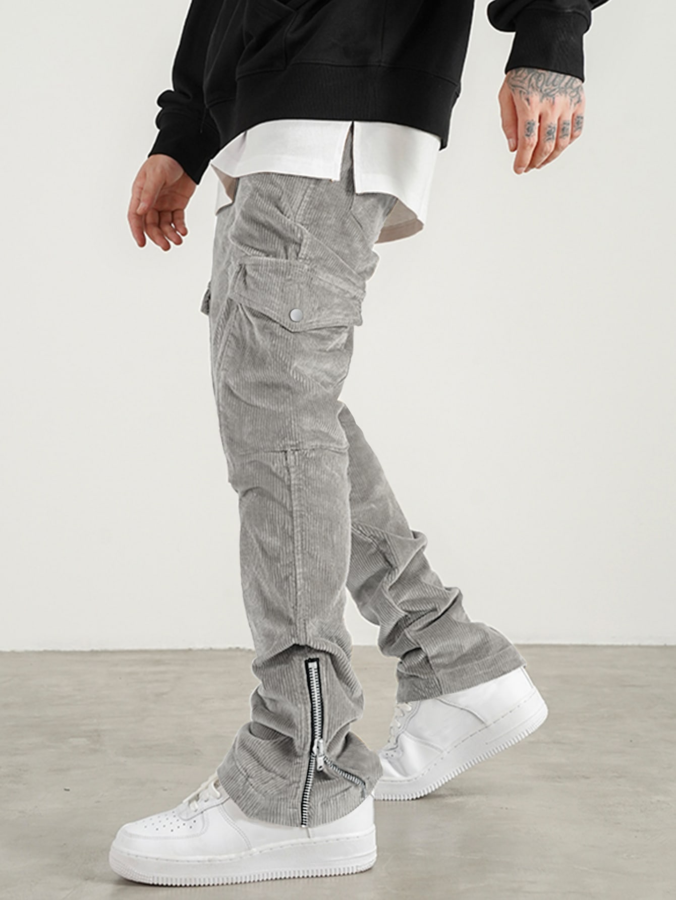 Guys Flap Pocket Side Drawstring Waist Corduroy Pants