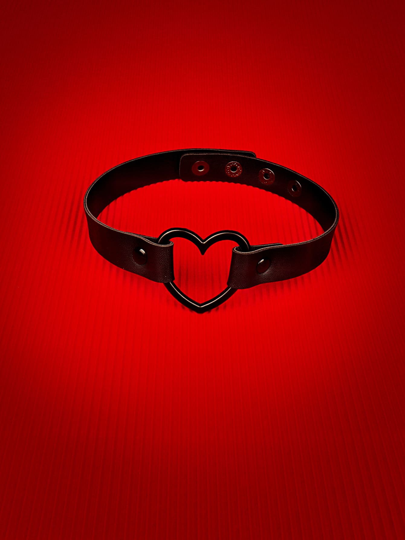 Grunge Punk Heart & Studded Decor Choker