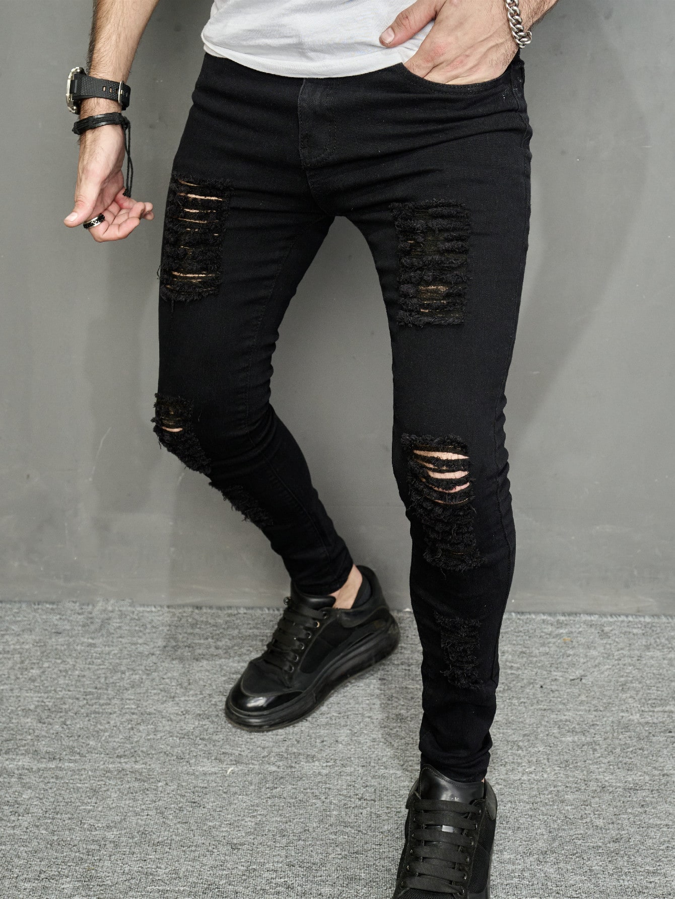 Guys Ripped Jeans