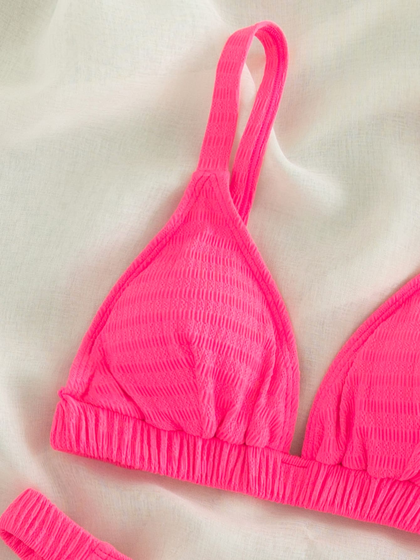 Summer Beach Textured Bikini Set Triangle Bra & Cheeky Bottom 2 Piece Bathing Suit