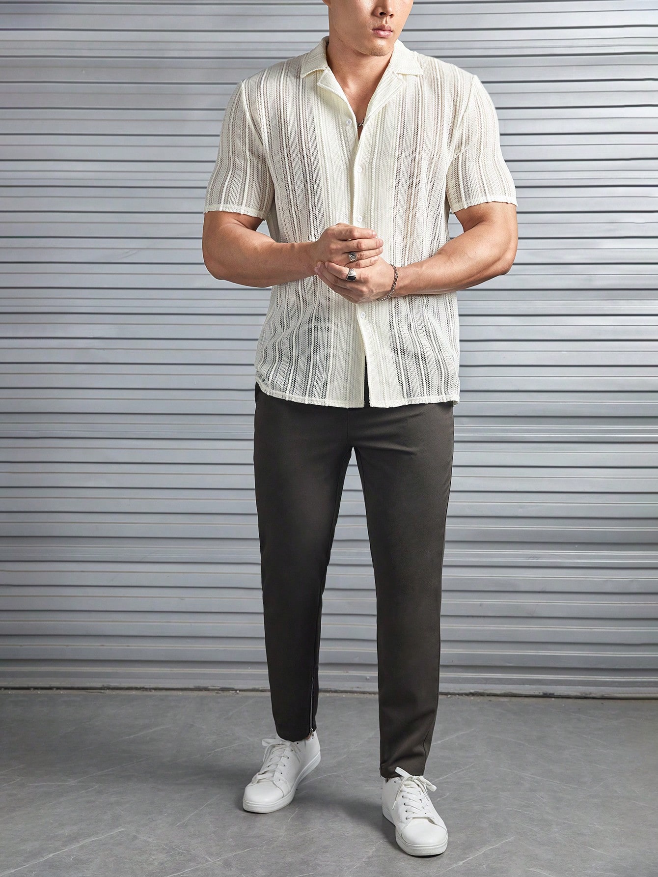 Guys Solid Button Up Shirt