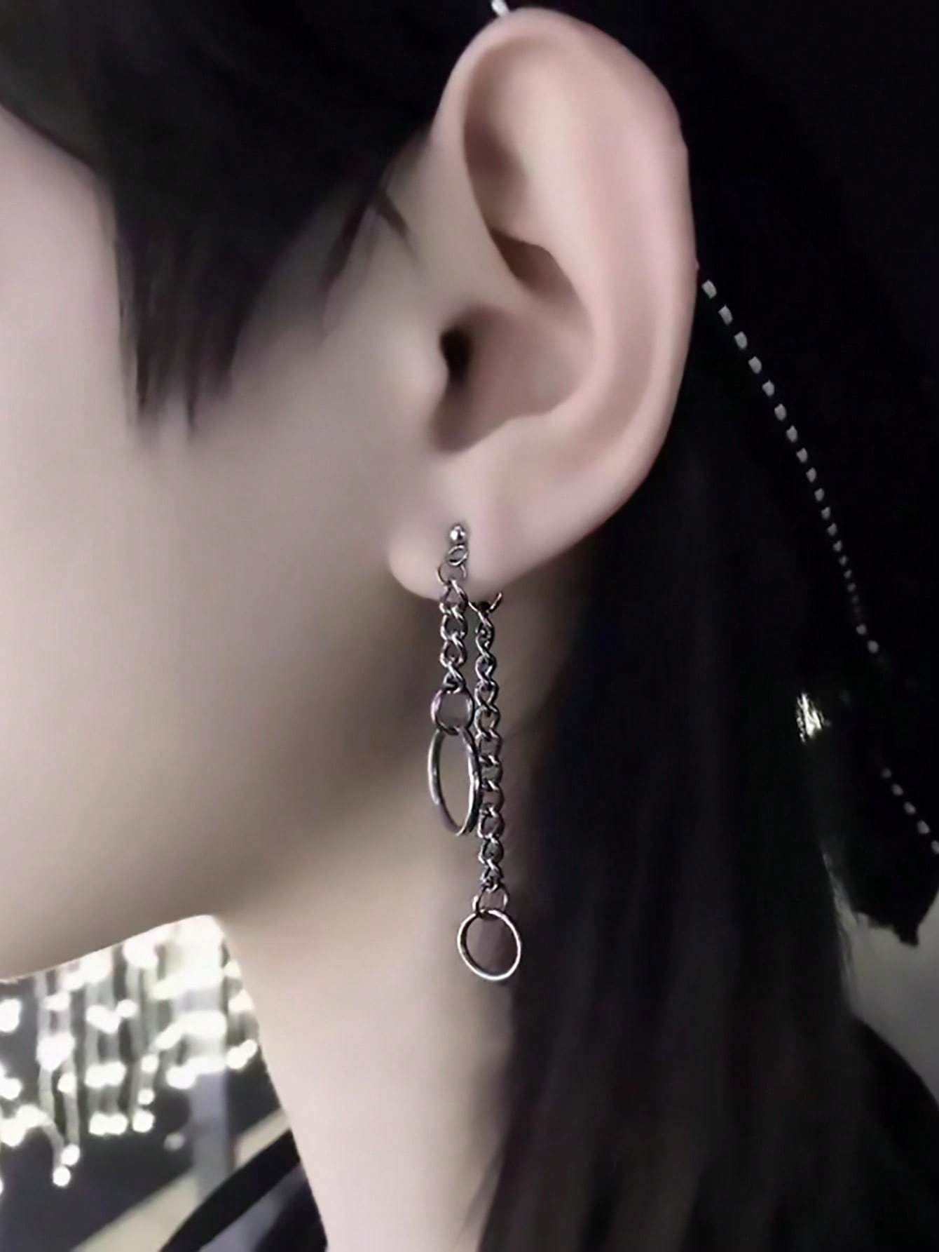 Goth Ring & Chain Decor Earring Jackets