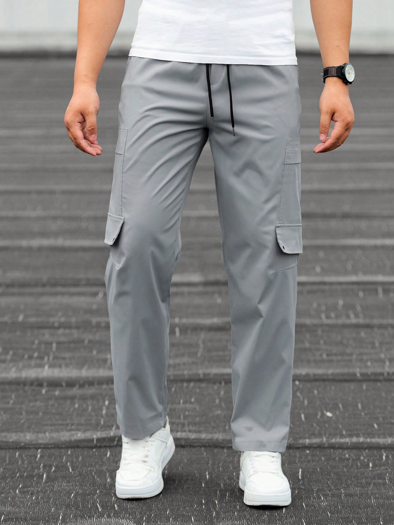 Guys Letter Patched Detail Flap Pocket Side Drawstring Waist Cargo Pants