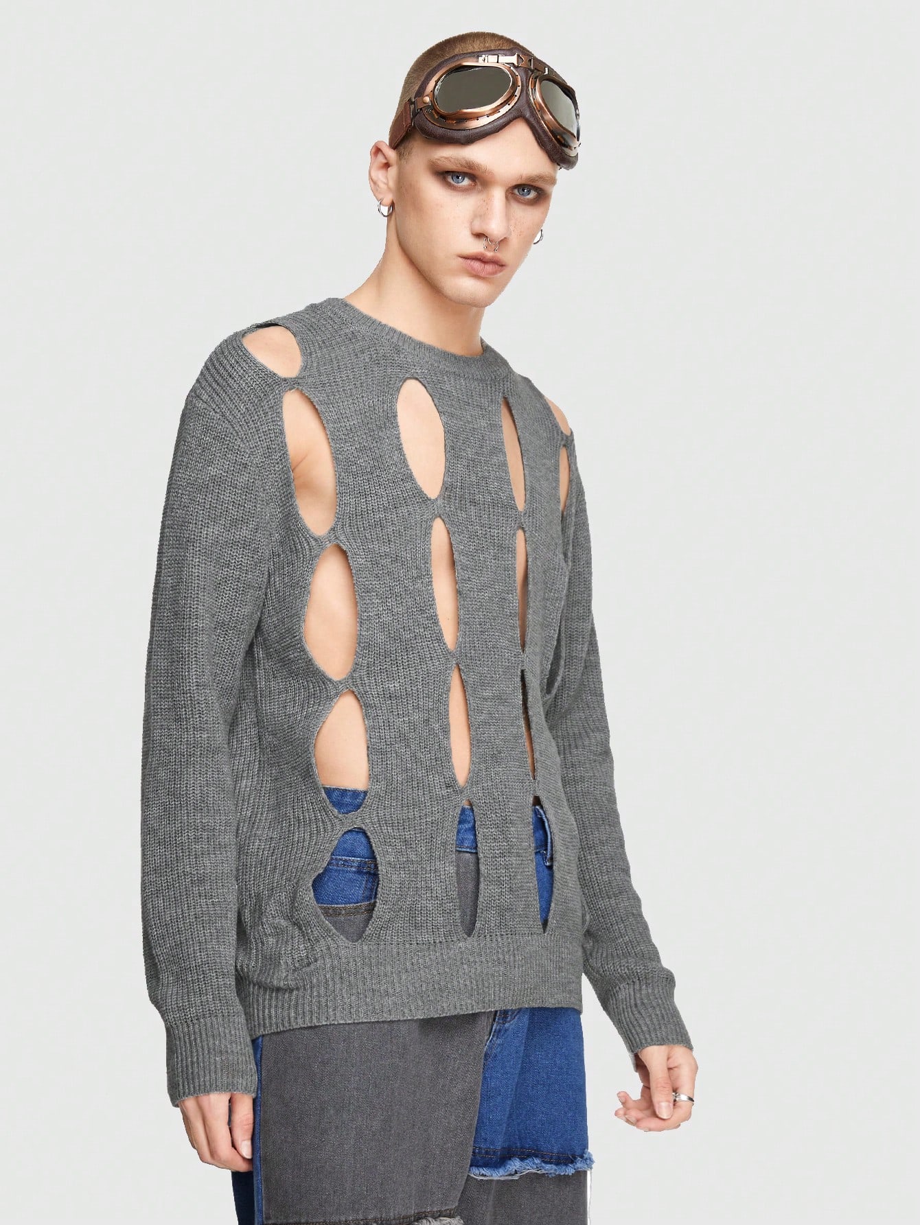 Grunge Punk Guys Cut Out Ripped Drop Shoulder Sweater Without Scarf