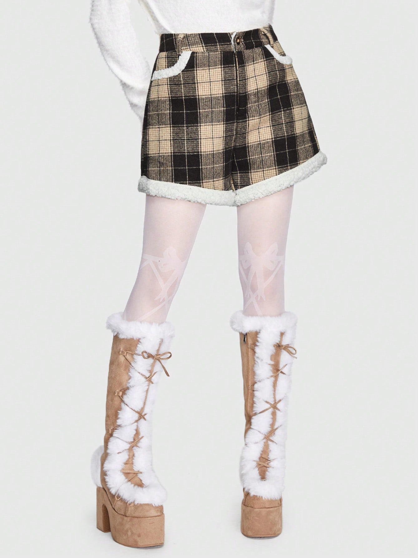 Kawaii Plaid Pattern Teddy Panel Shorts