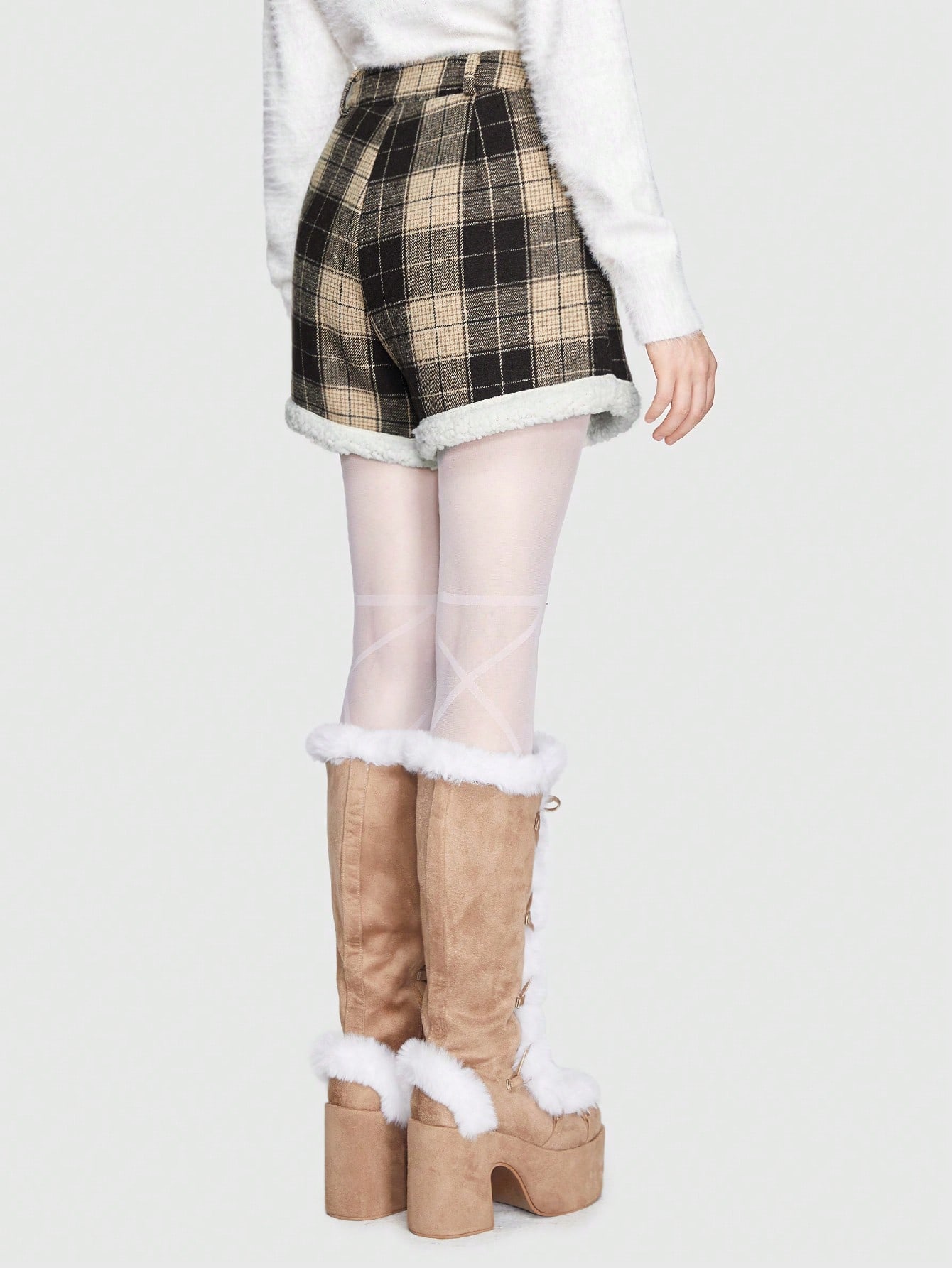 Kawaii Plaid Pattern Teddy Panel Shorts