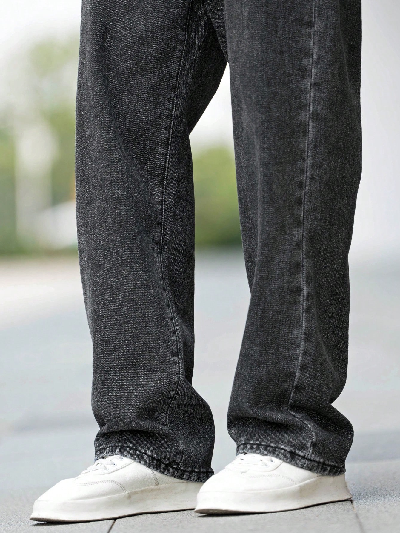 Guys Solid Slant Pocket Jeans