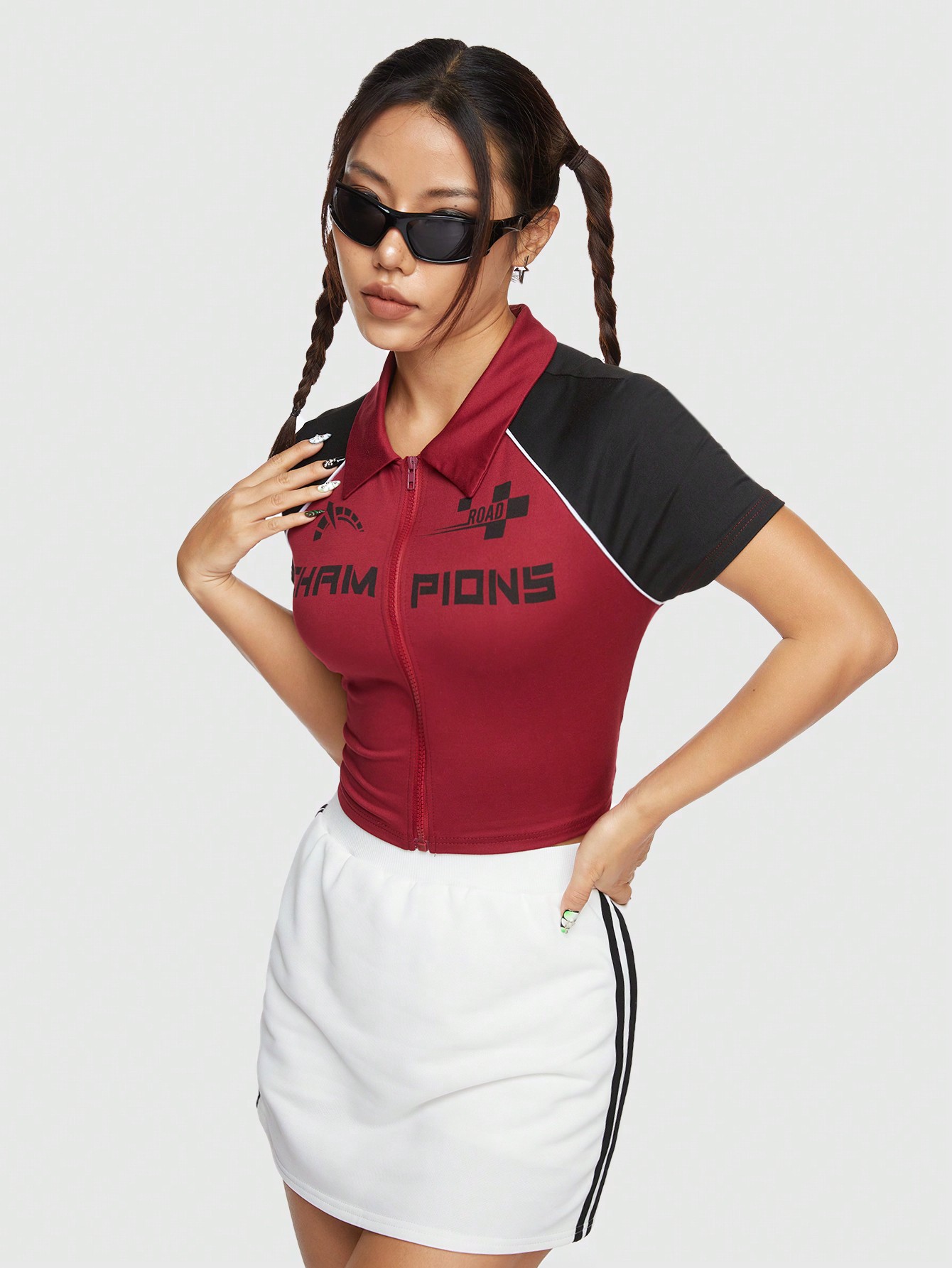 ROMWE Avant Women's Color Block Cropped T-shirt