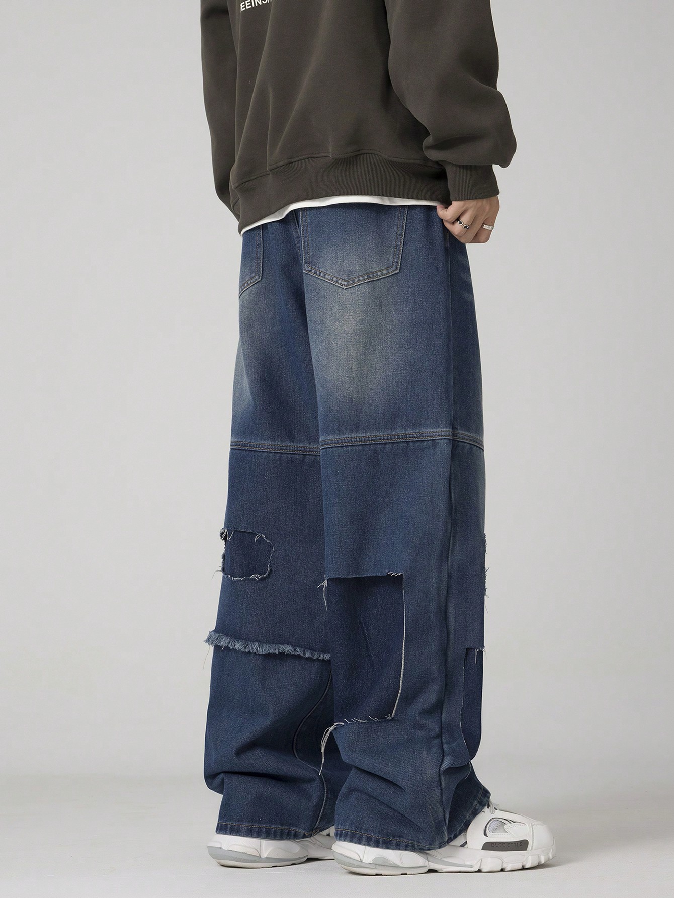 Street Life Men'S Straight Leg Jeans With Distressed Hollow Out Design, Suitable For Everyday Wear In All Seasons