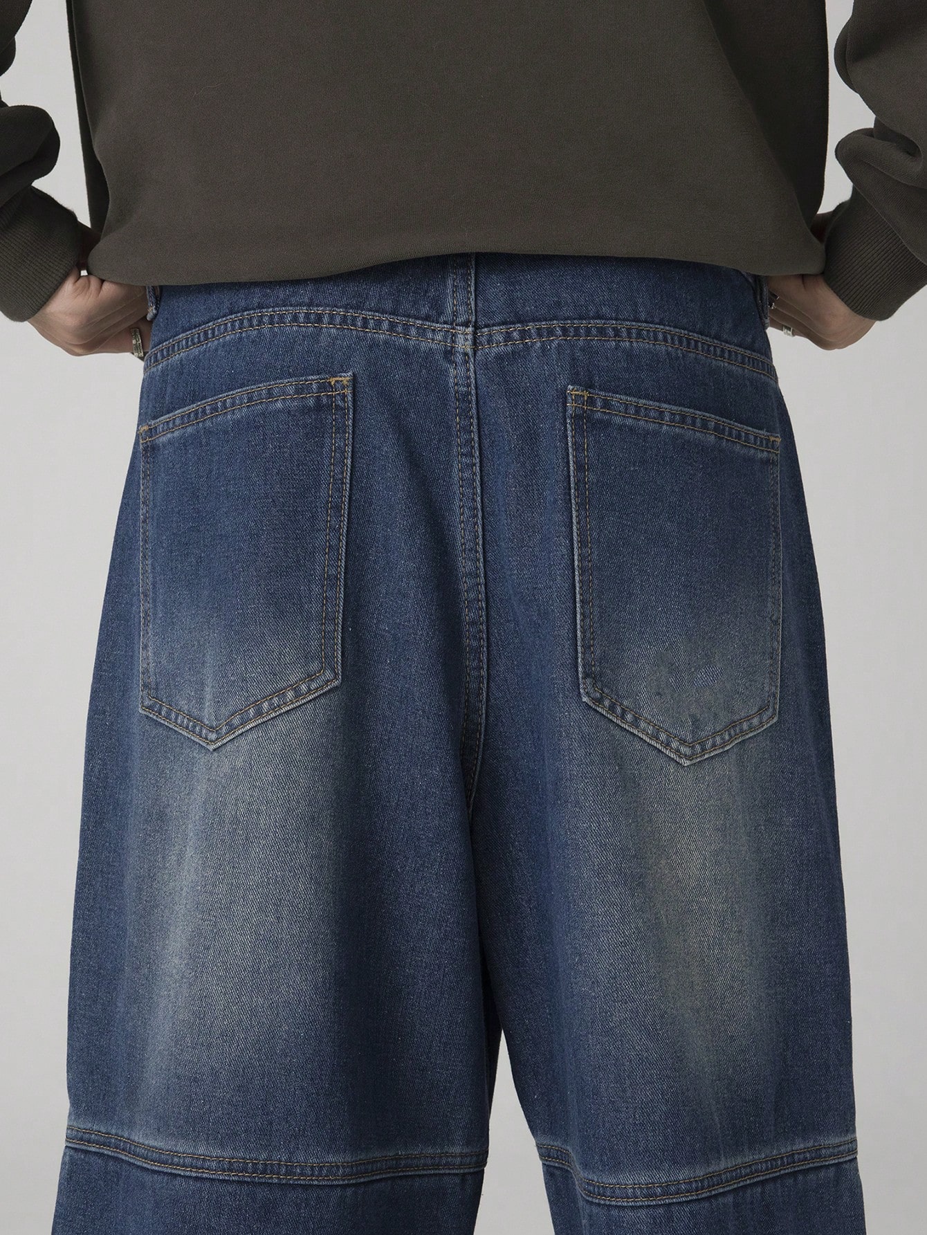 Street Life Men'S Straight Leg Jeans With Distressed Hollow Out Design, Suitable For Everyday Wear In All Seasons
