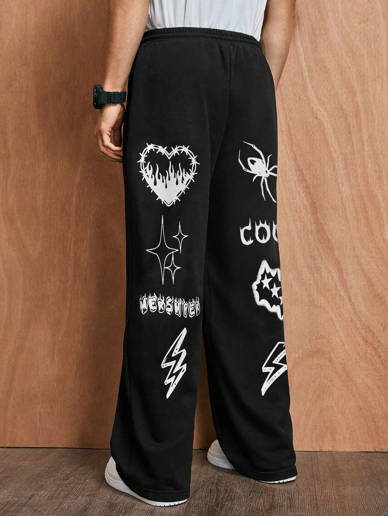 Street Life Men's Loose Fit Heart & Spider & Letter Printed Pants