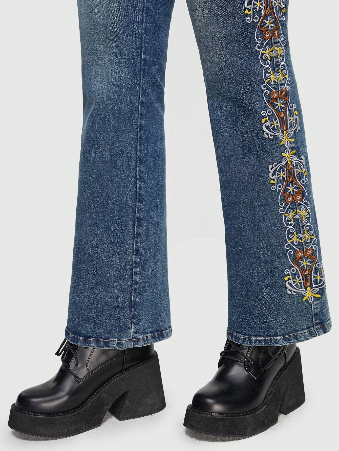 Goth Women's Embroidered Flare Jeans