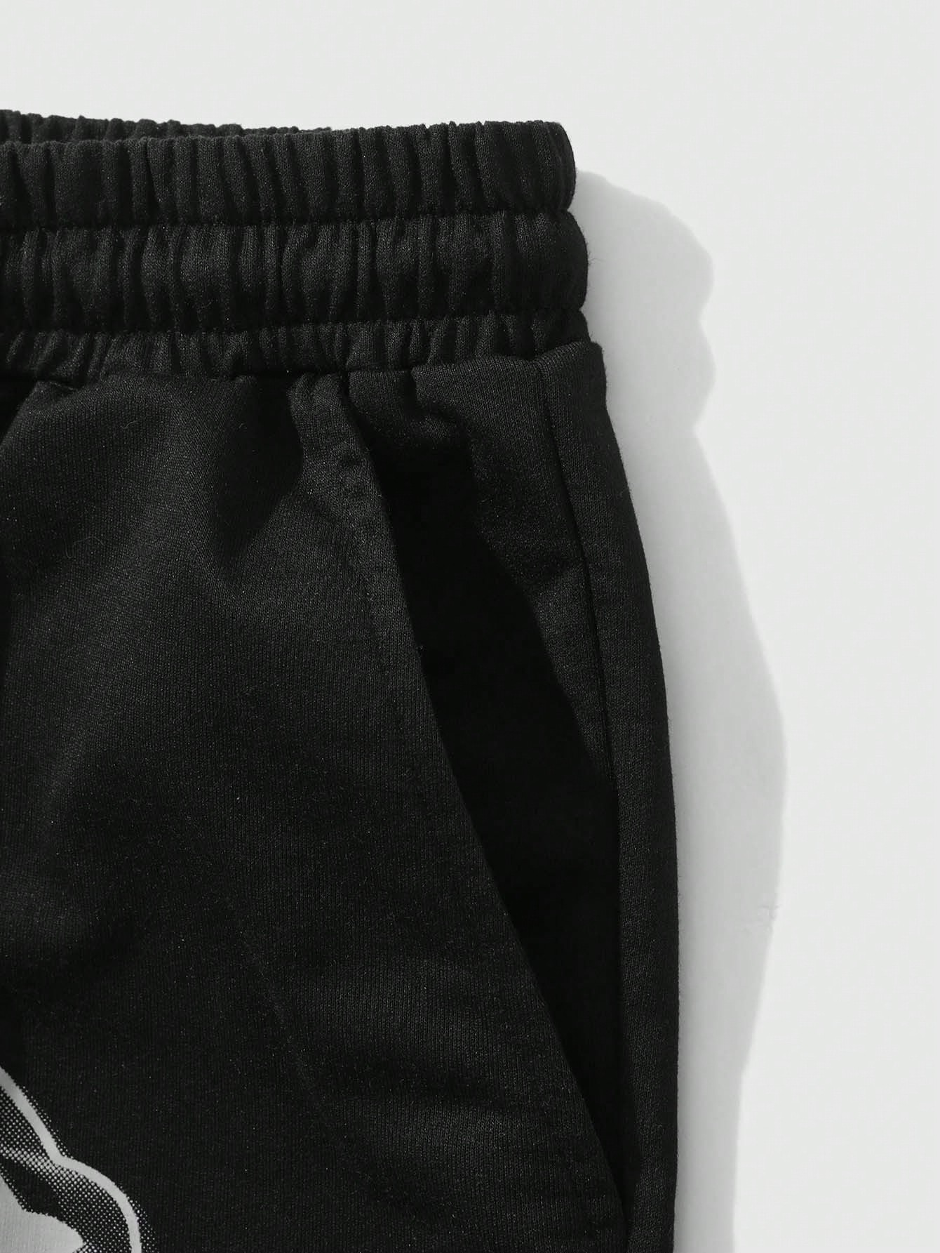 Street Life Men's Star & Letter Print Drawstring Waist Shorts For Summer, School