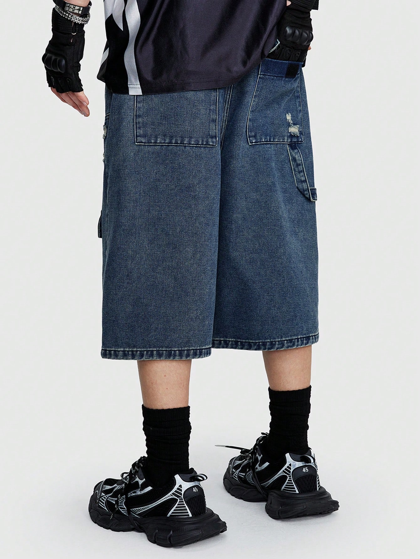 Street Life Men's Washed Distressed Multi-Pocket Denim Cargo Baggy Shorts Knee Length Baggy Jeans For Summer