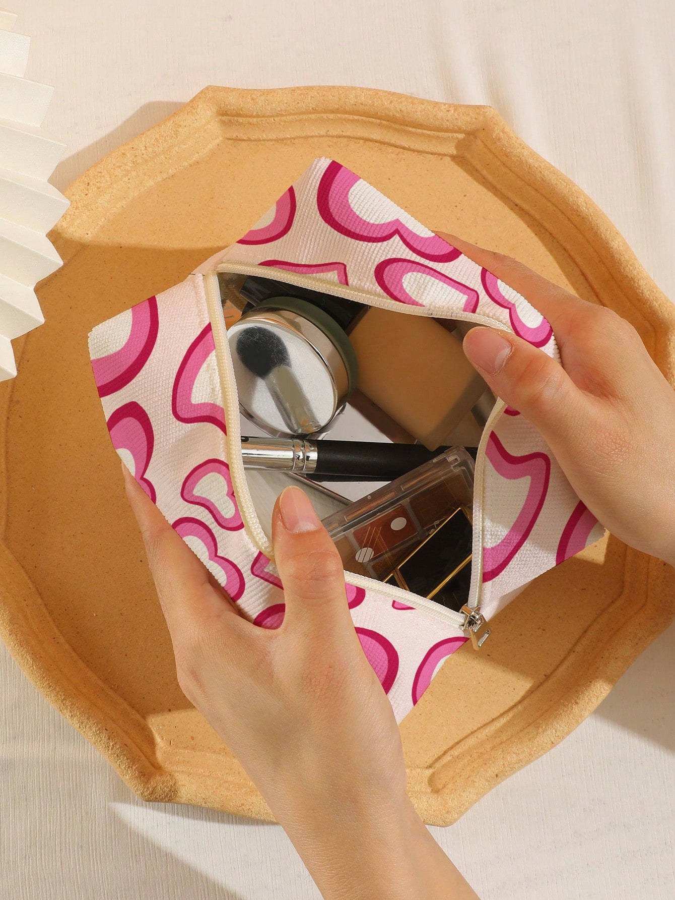 Kawaii Creative Heart Shaped Octagonal Velvet Makeup Bag