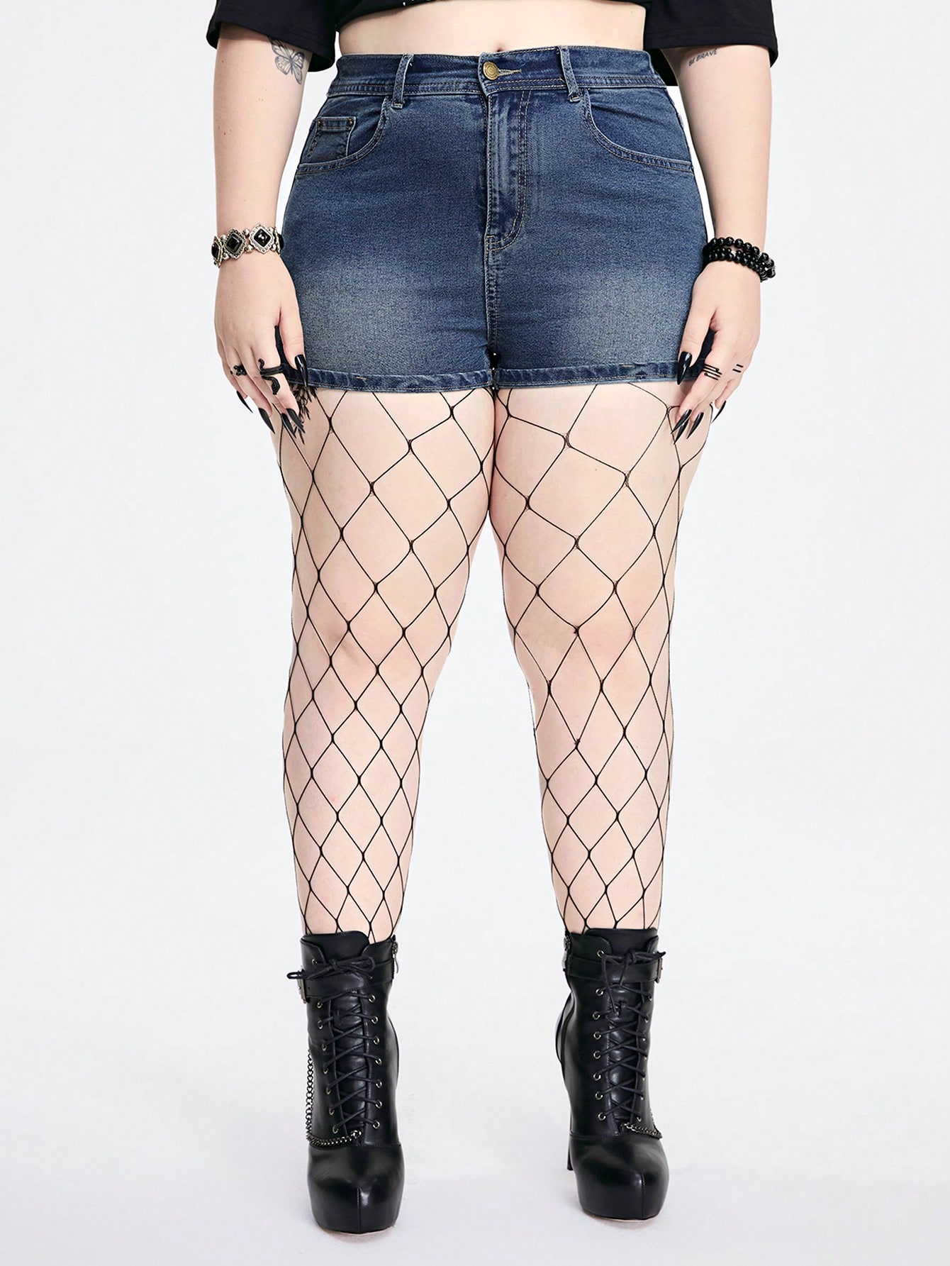 Hippie Fashionable Plus Size Women Star Printed Denim Shorts