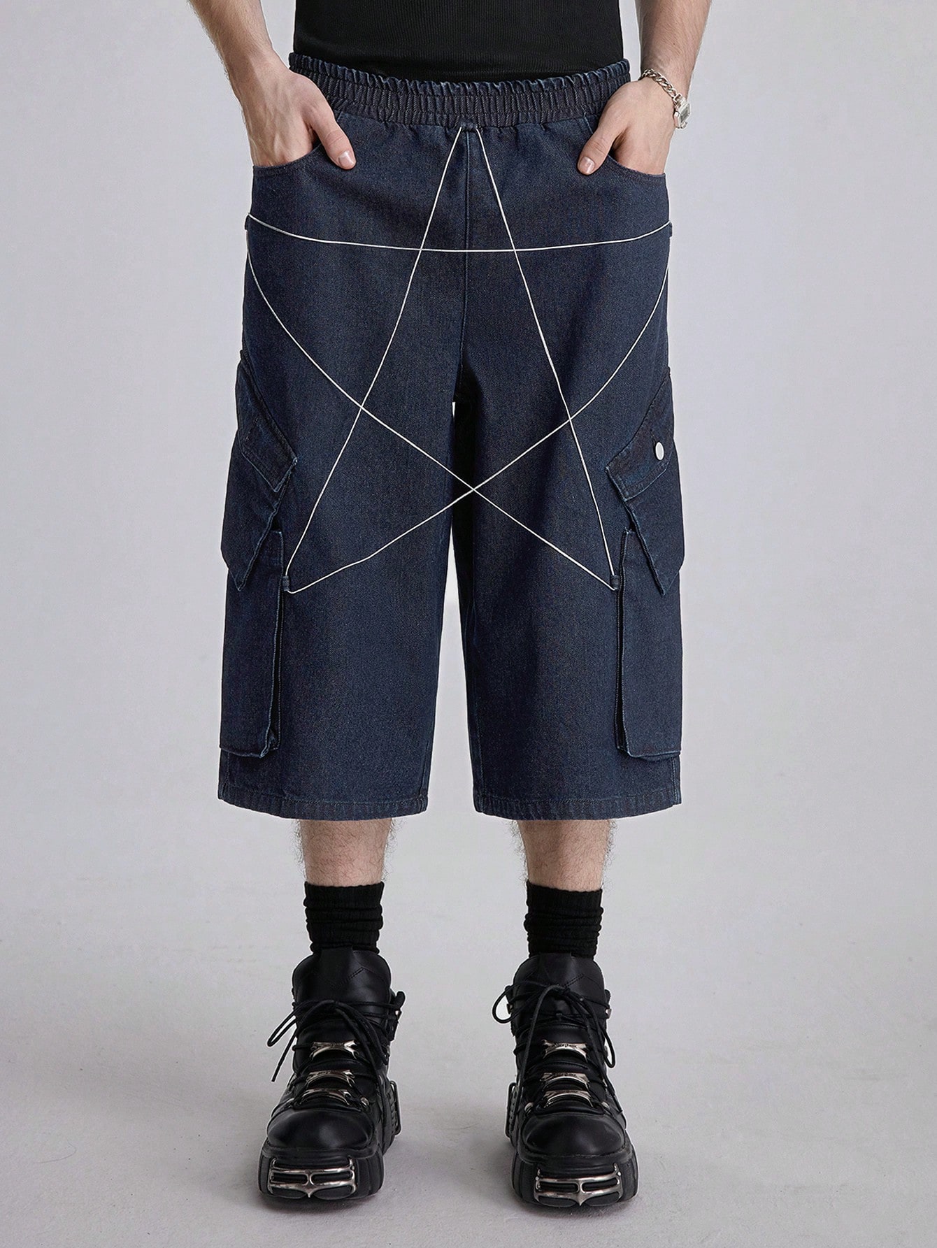 ROMWE Avant Men's Spring & Summer Casual Star Print Cargo Denim Bermuda Shorts
