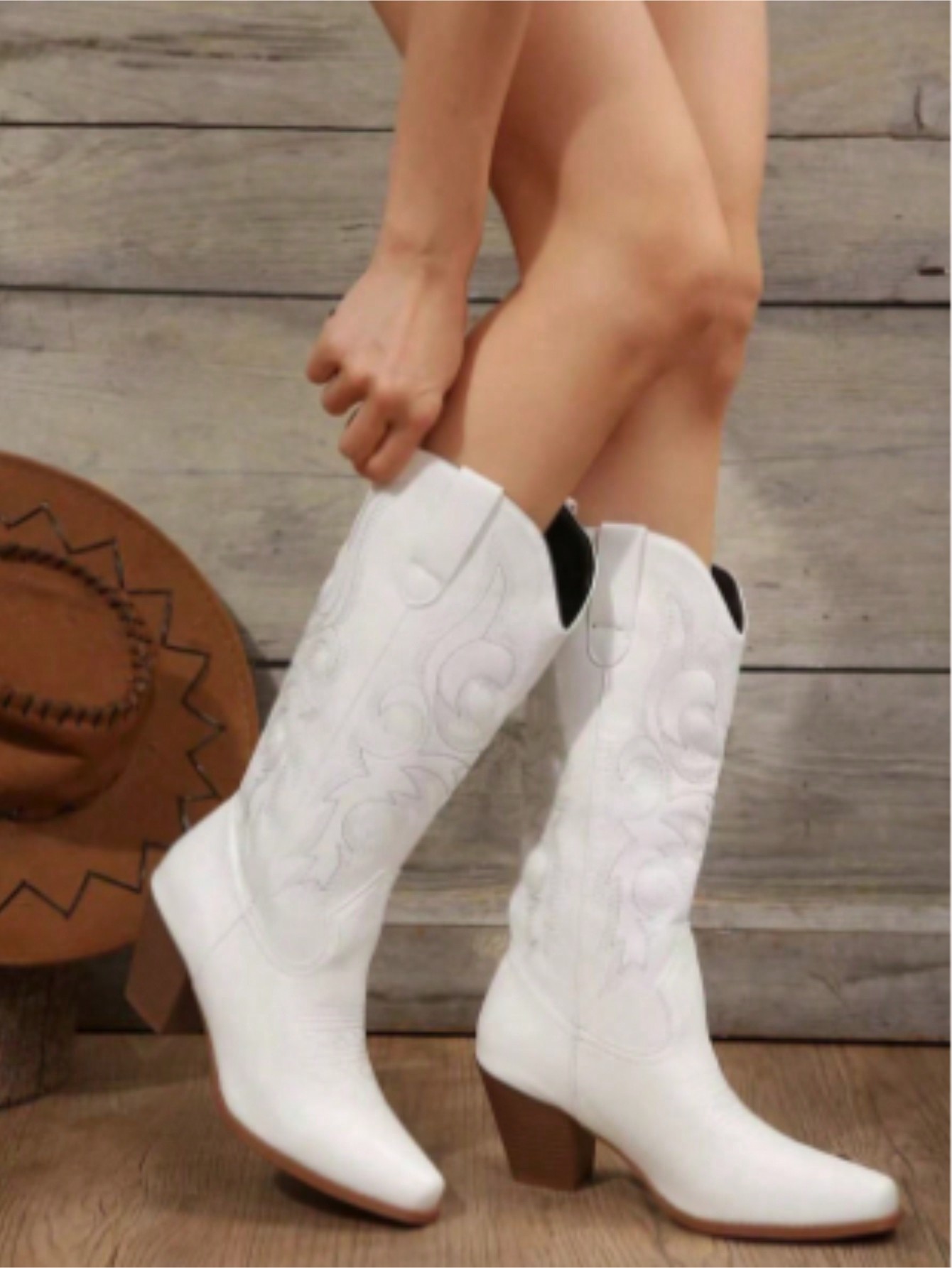 Fairycore Women 2024 New Spring Autumn Fashionable White Western-Style Mid-Calf Boots Cowboy Boots With Embroidered Details For Outdoor Activities