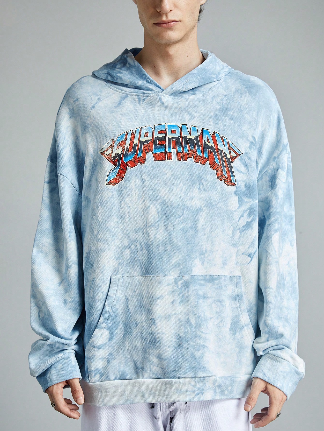 SUPERMAN X ROMWE Men's Anime Hero And Letter Print Tie-Dye Drop Shoulder Loose Hooded Sweatshirt Spring And Autumn