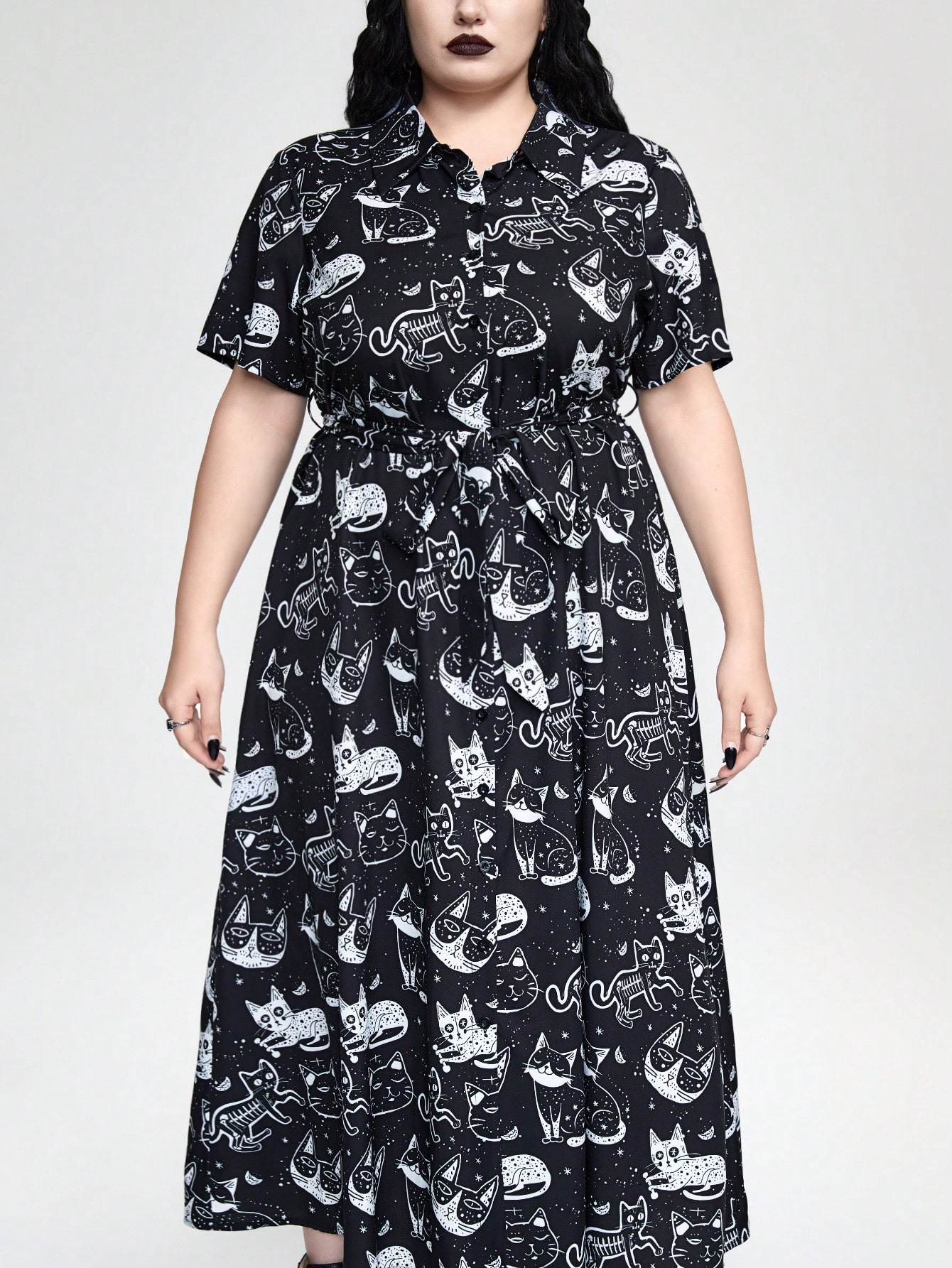 Goth Plus Size Moon, Sun, Star & Cat Allover Print Short Sleeve Casual Loose Comfortable Shirt Dress