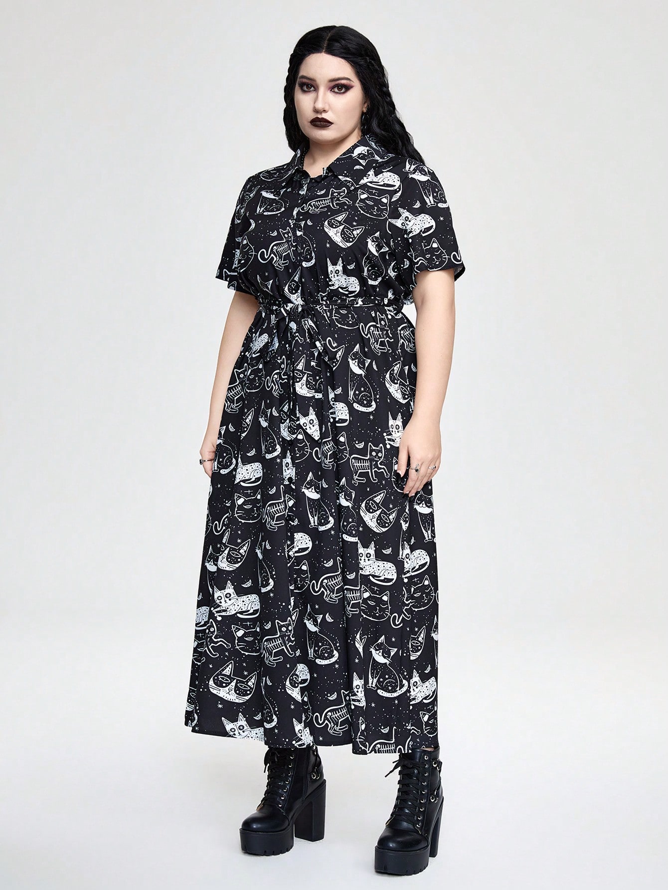 Goth Plus Size Moon, Sun, Star & Cat Allover Print Short Sleeve Casual Loose Comfortable Shirt Dress