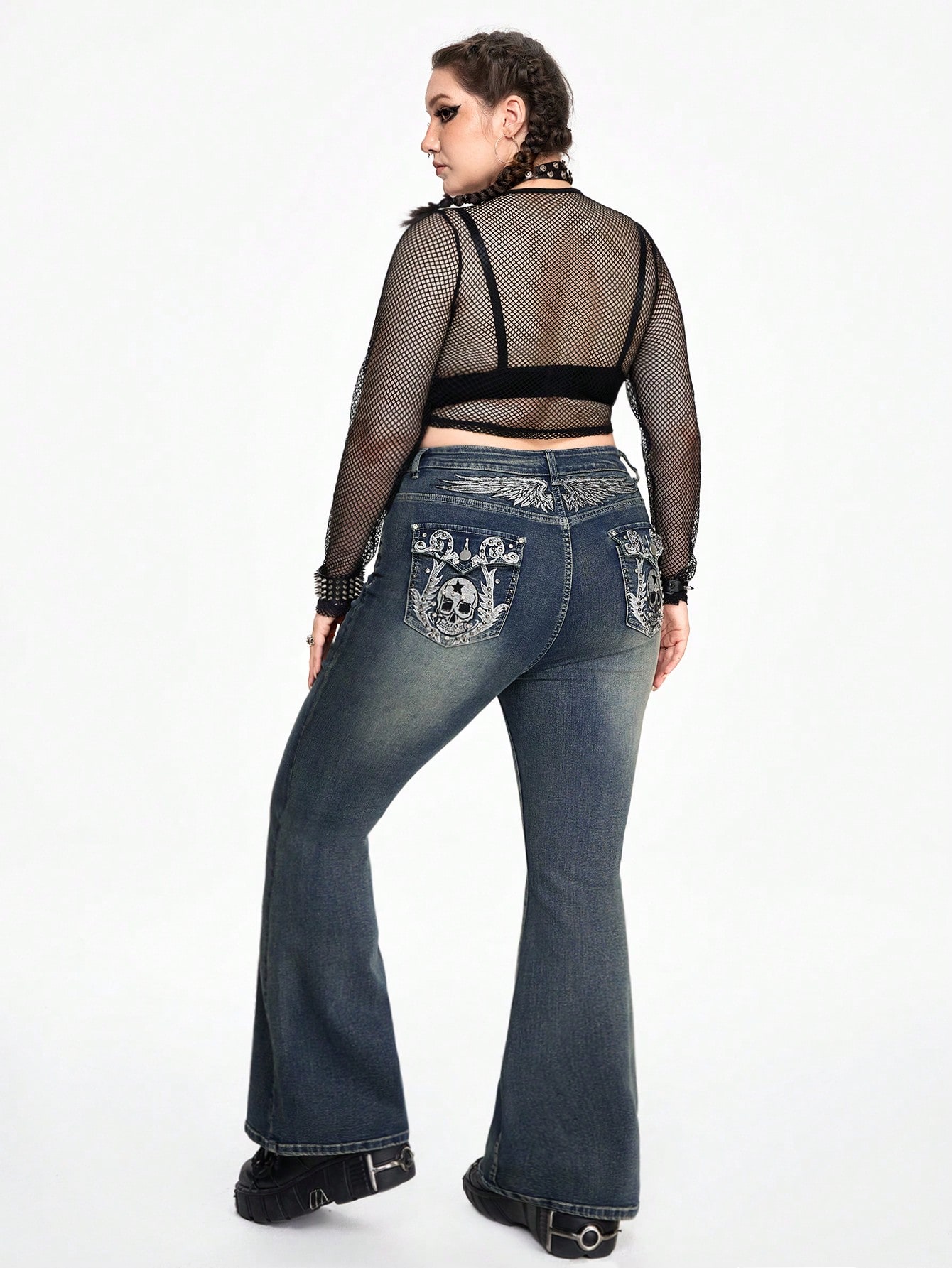 Grunge Punk Plus Size Women's Wings & Skull Embroidered Rhinestones Decor Flare Jeans, Punk Style