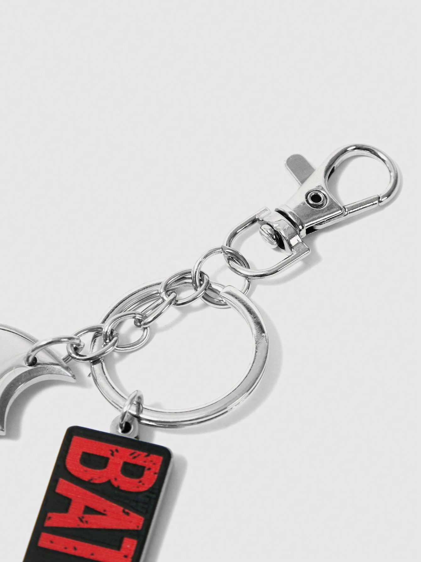 Batman X ROMWE Bat Logo And Letter Graphic Keychain