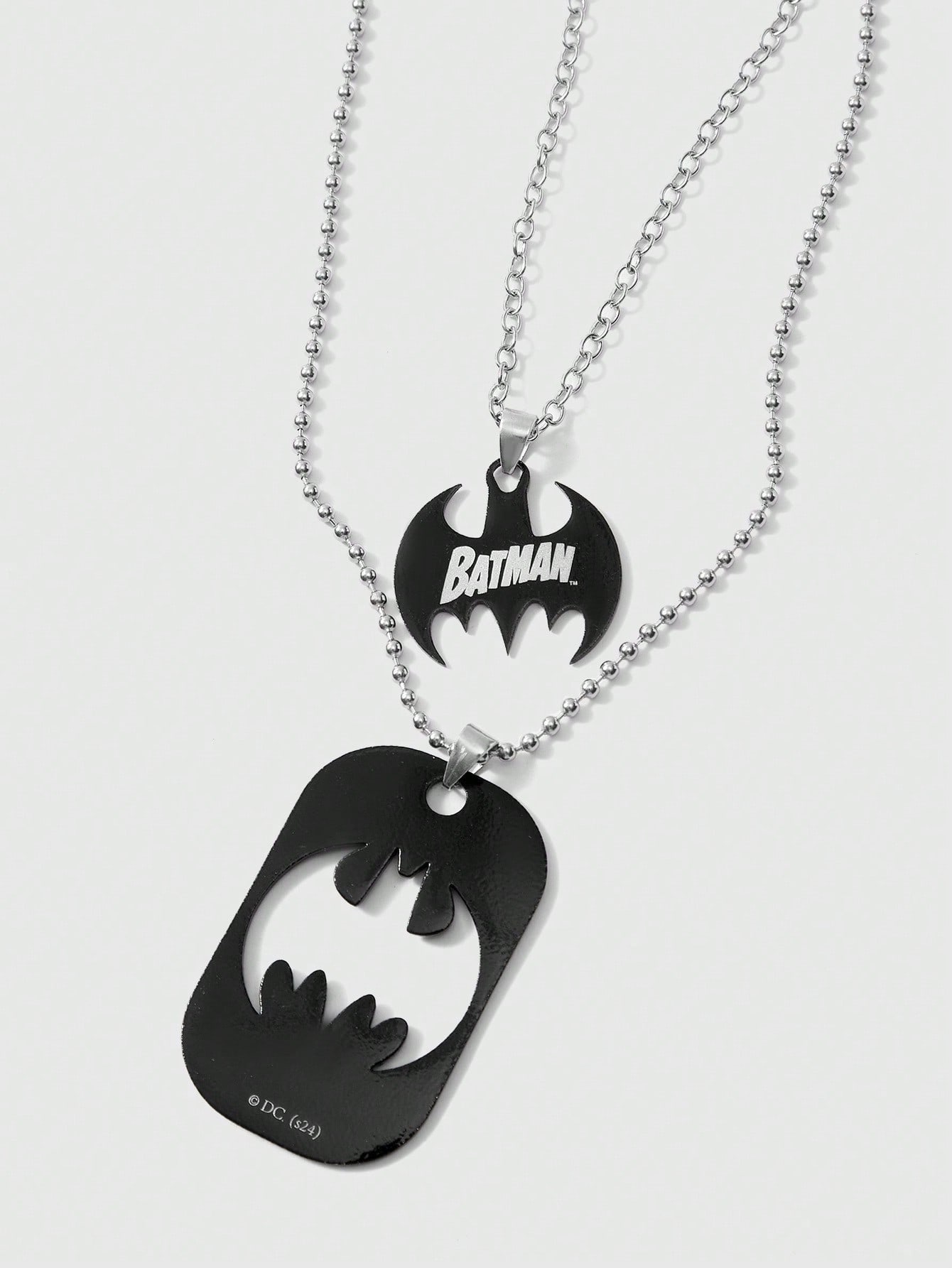 Batman X ROMWE Letter And Bat Pattern Necklace Set