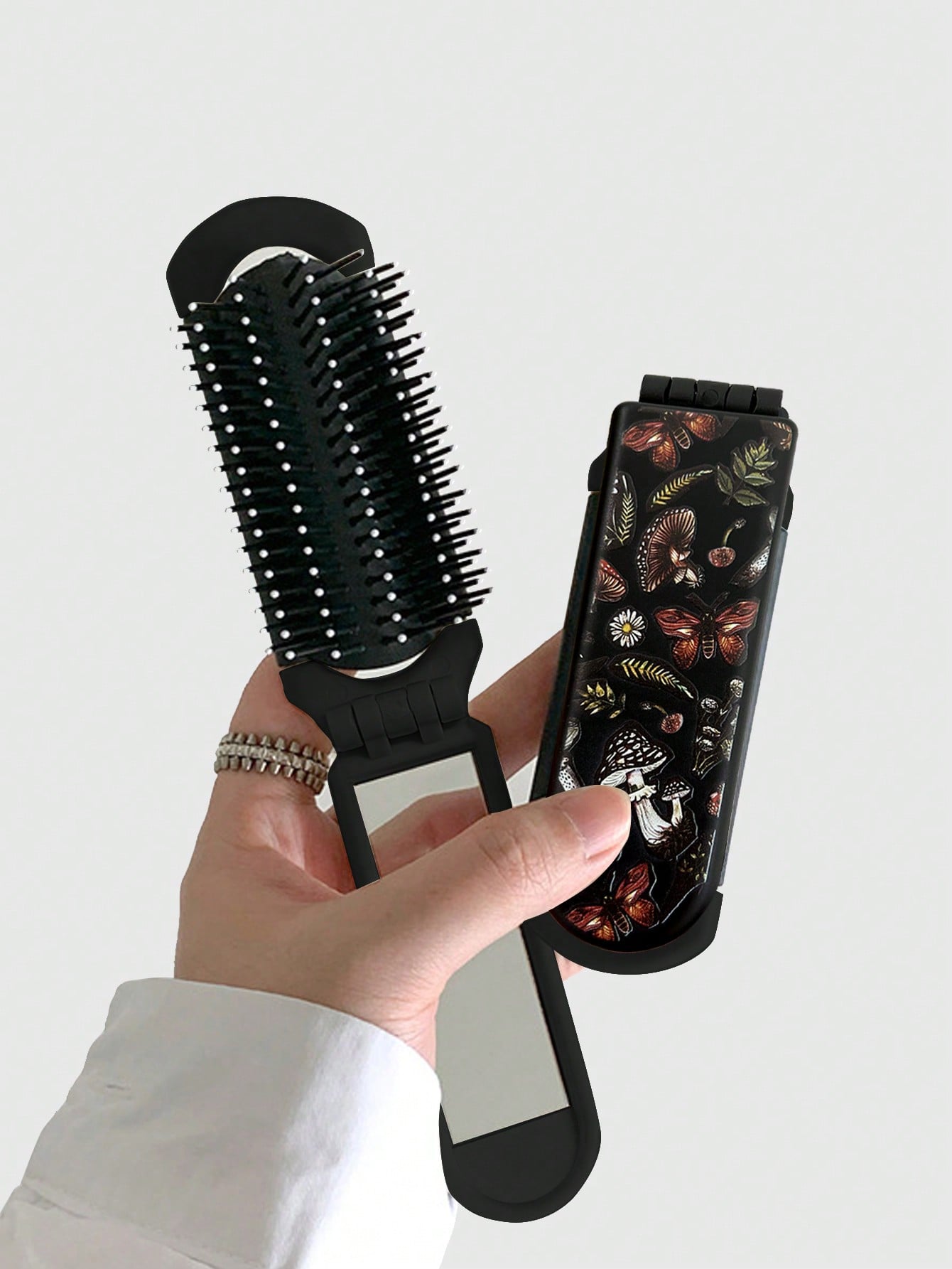 Fairycore 1pc Folding Black Mushroom & Floral Print Hair Brush With Mirror, Portable Design (Pattern Position Random)