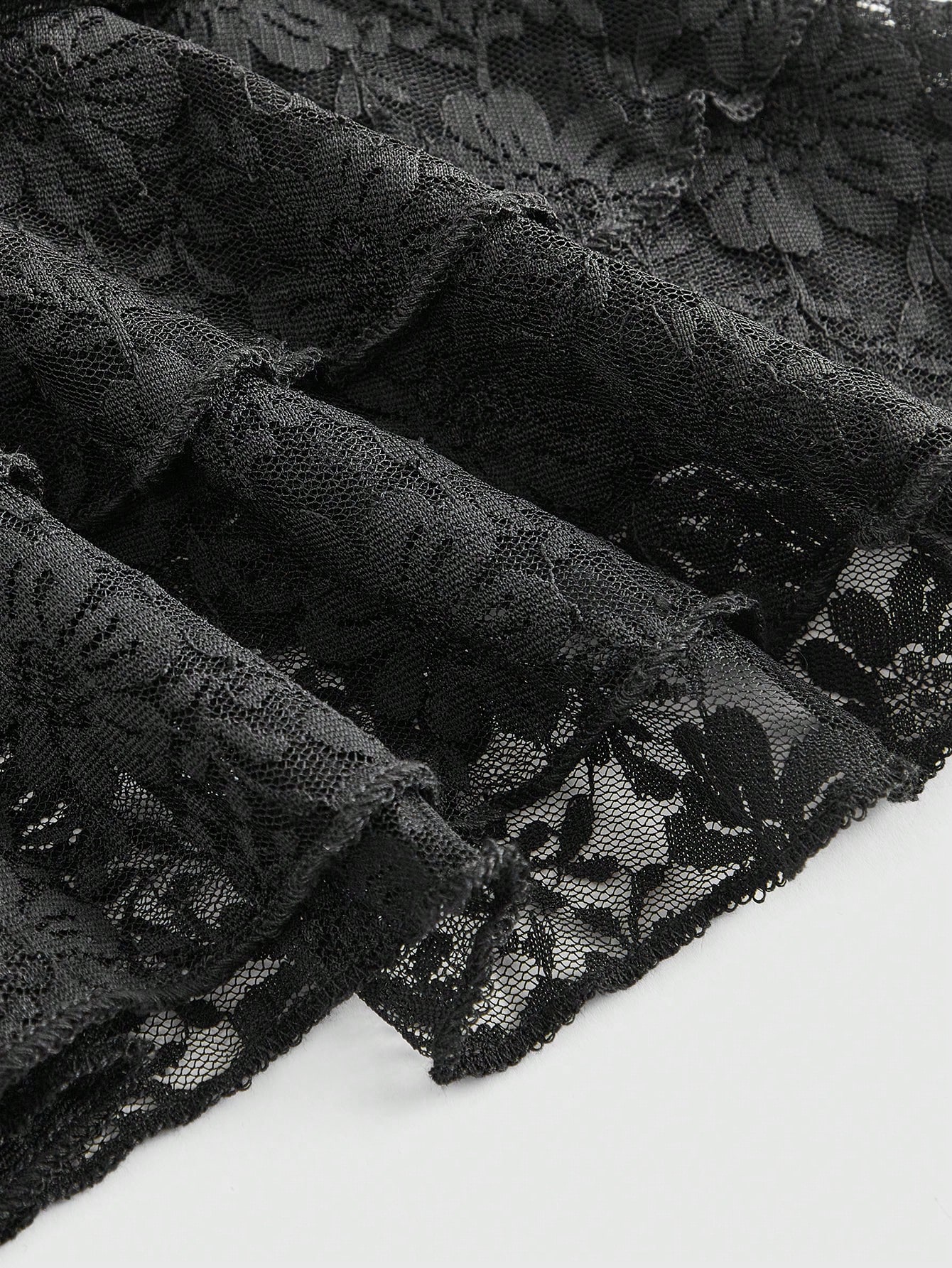 Goth Plus Size Vintage Velvet Gothic Style Contrast Lace Bell Sleeve Cropped Top, For Winter