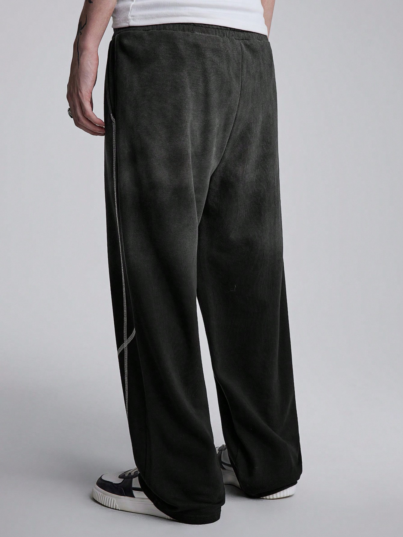 Street Life Men's Drawstring Waist Straight Leg Loose Casual Sweatpants