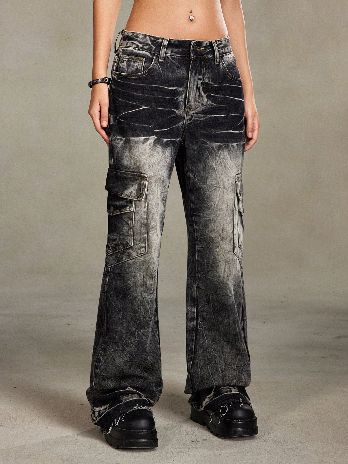 Grunge Punk Loose Street-Style Retro Distressed Gradient Pleated Multiple Pockets Vintage Wash Women Jeans