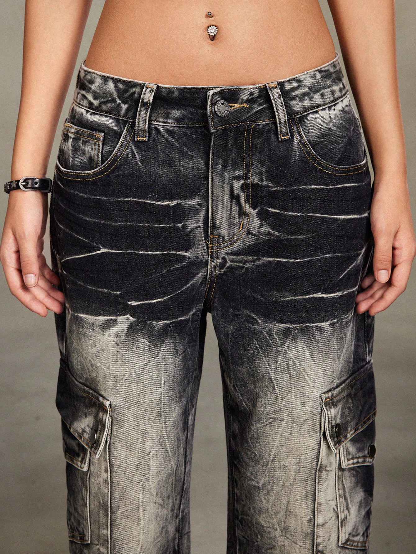 Grunge Punk Loose Street-Style Retro Distressed Gradient Pleated Multiple Pockets Vintage Wash Women Jeans
