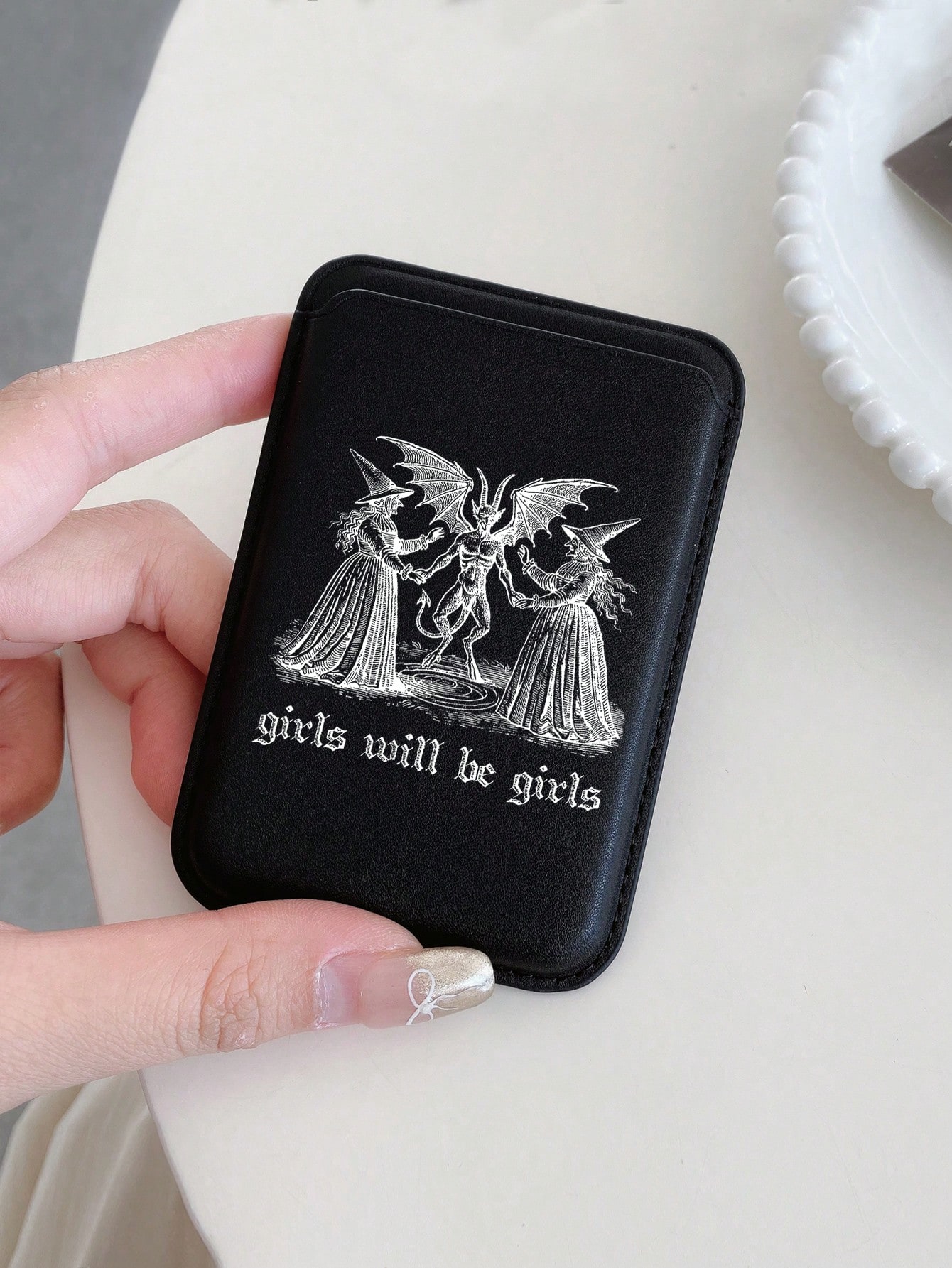 Goth 2pcs/Set Portrait & Letter Printed Magnetic Magsafe Phone Case, Wireless Charging Protective Case With Card Holder, Compatible With Iphone