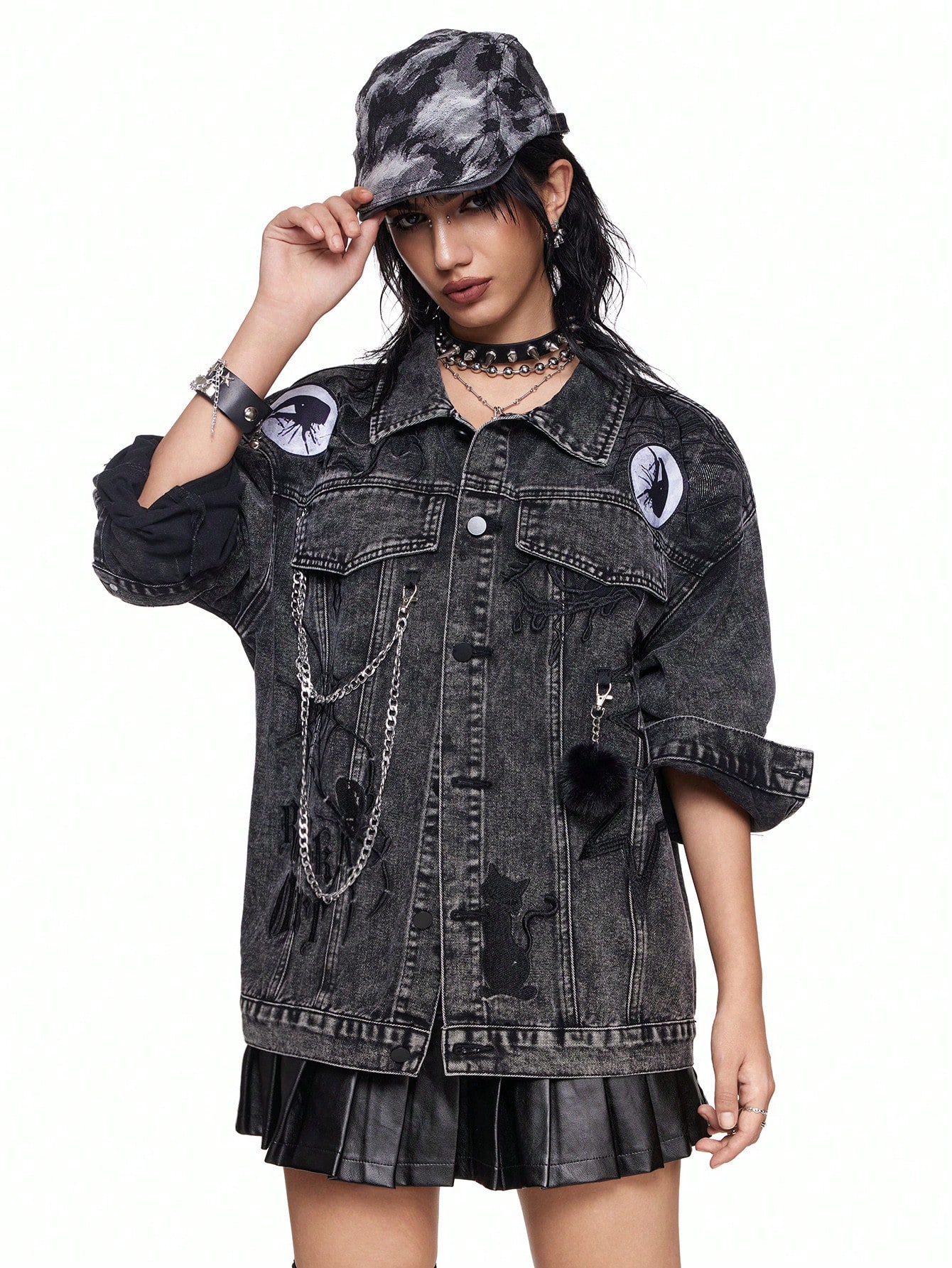 Grunge Punk Grunge Punk Distressed Rock Band Party Denim Jacket With Washing, Chain, Embroidered Spider, And Fuzzy Star Eyes Decor, Oversized For Women