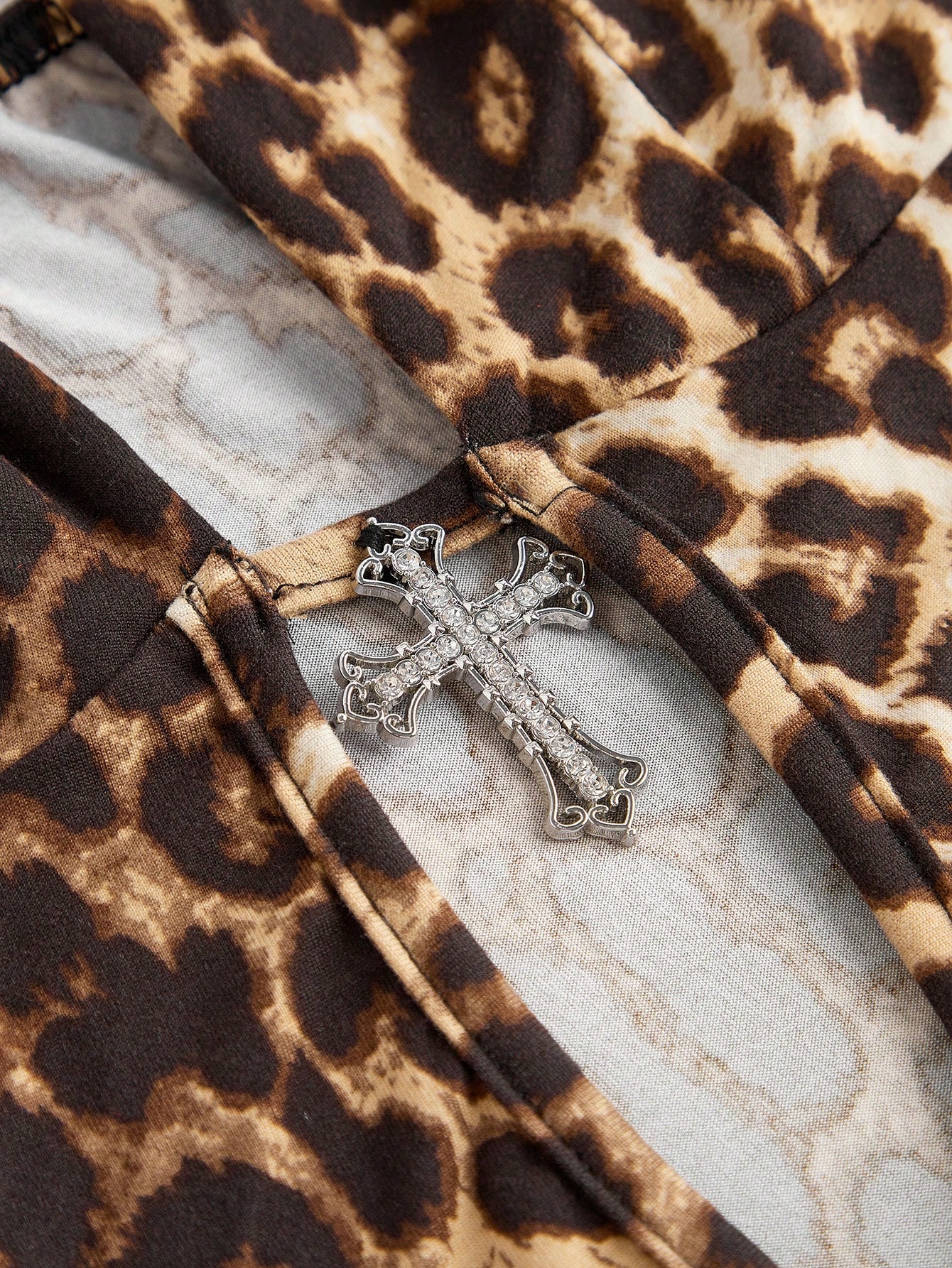 J-Fashion Women Plus Size Y2K Gyaru Retro Subculture Sexy Halter Cross Ruffle Hem Leopard Print Mini Dress
