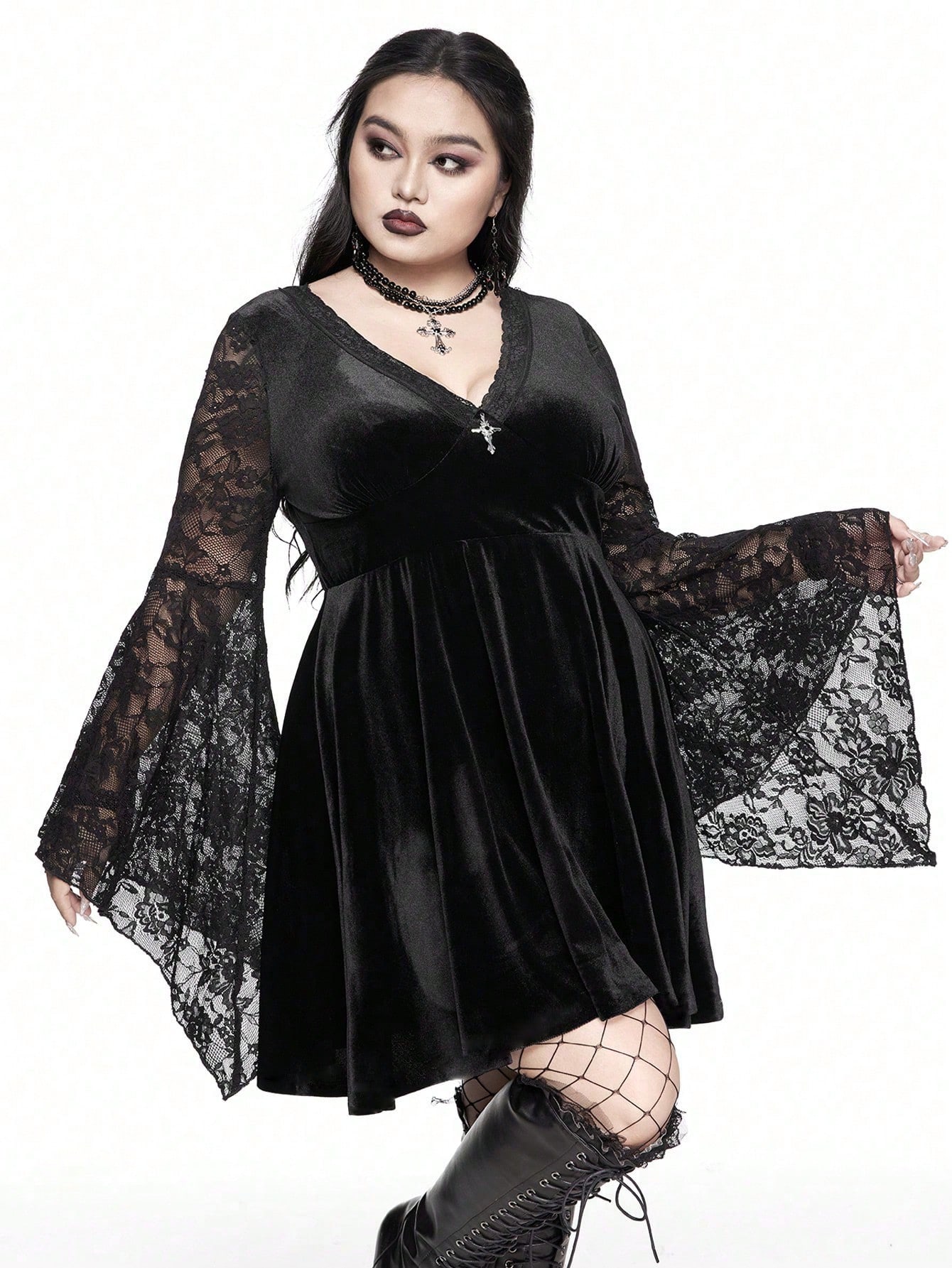 Goth Goth Style Velvet & Contrast Lace Flare Sleeve Cross Metal Decor Bodycon Plus Size Dress, For Winter, For New Year
