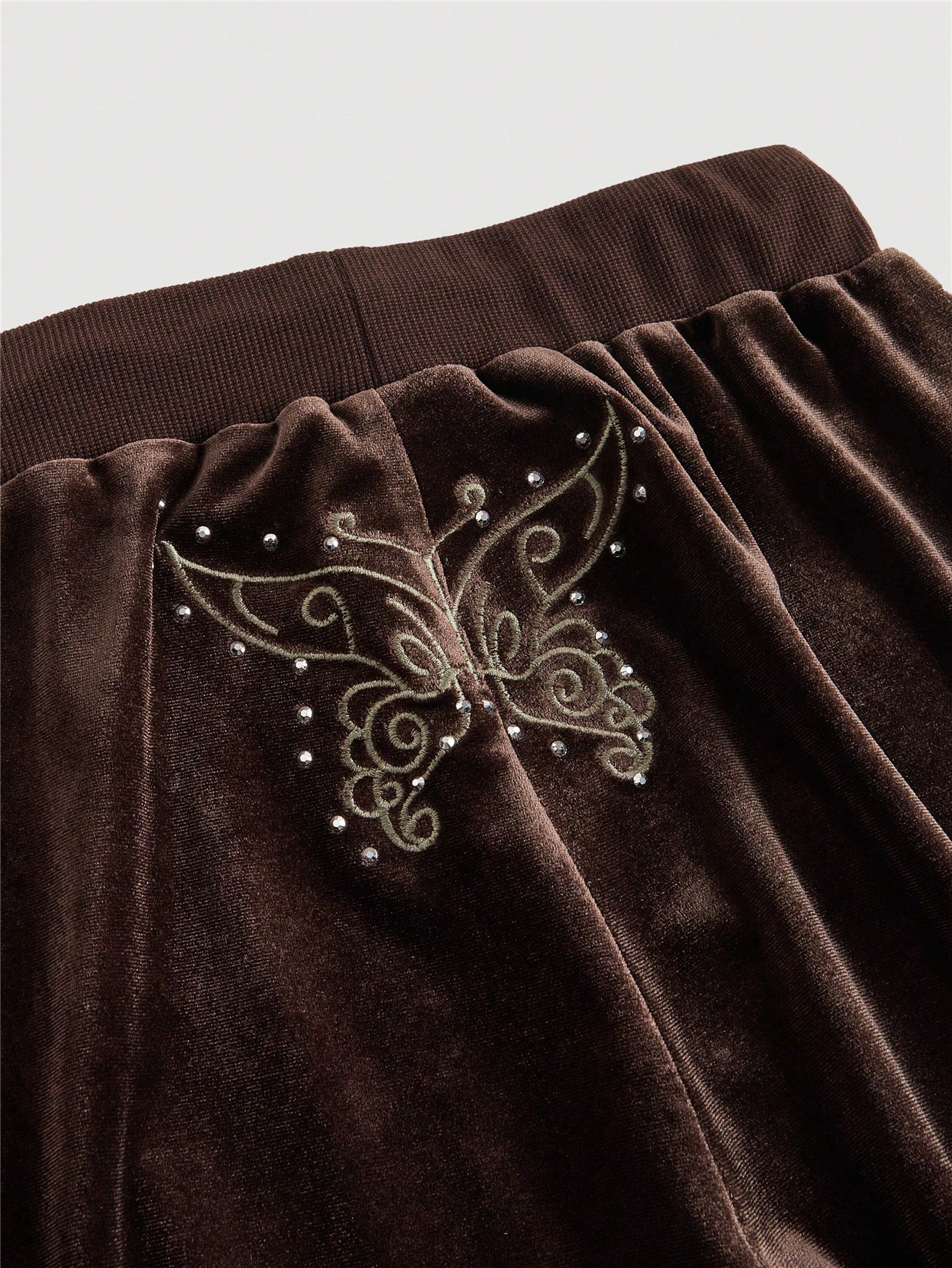 J-Fashion Women's Y2K Sexy Velvet Hooded Two-Piece Set With Butterfly Embroidery & Rhinestones