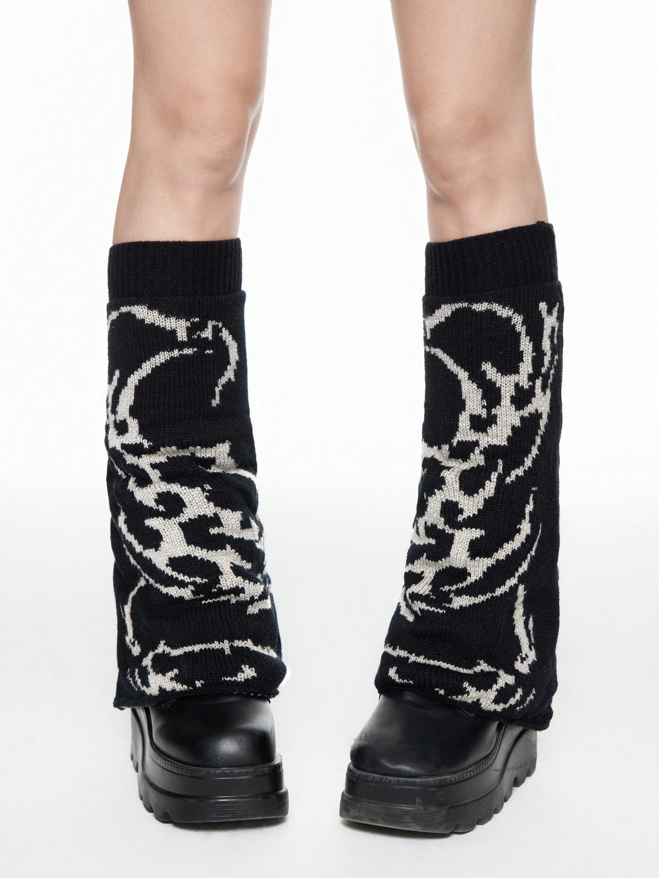 Goth 1 Pair Women's Grey Asymmetrical Pattern Black Leg Warmer, All Season