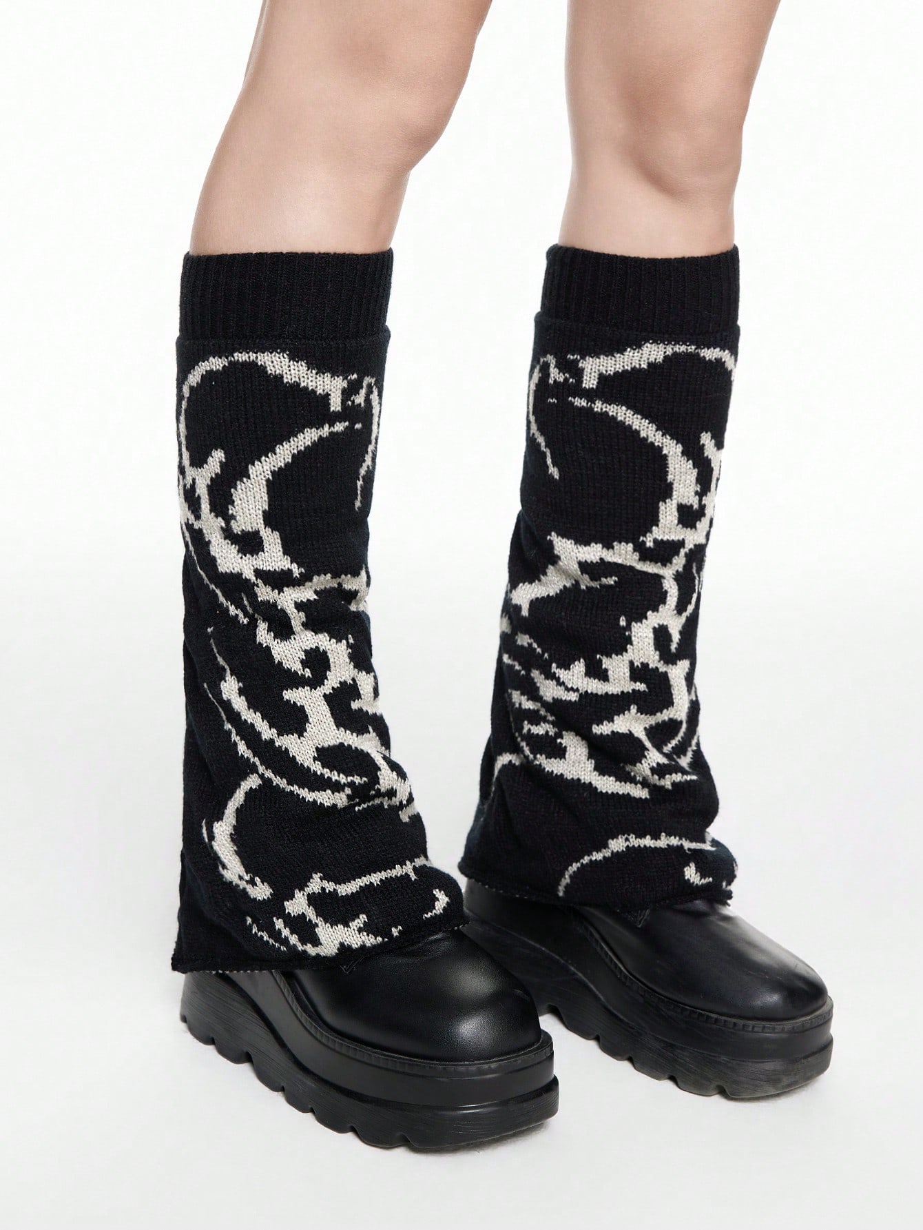Goth 1 Pair Women's Grey Asymmetrical Pattern Black Leg Warmer, All Season