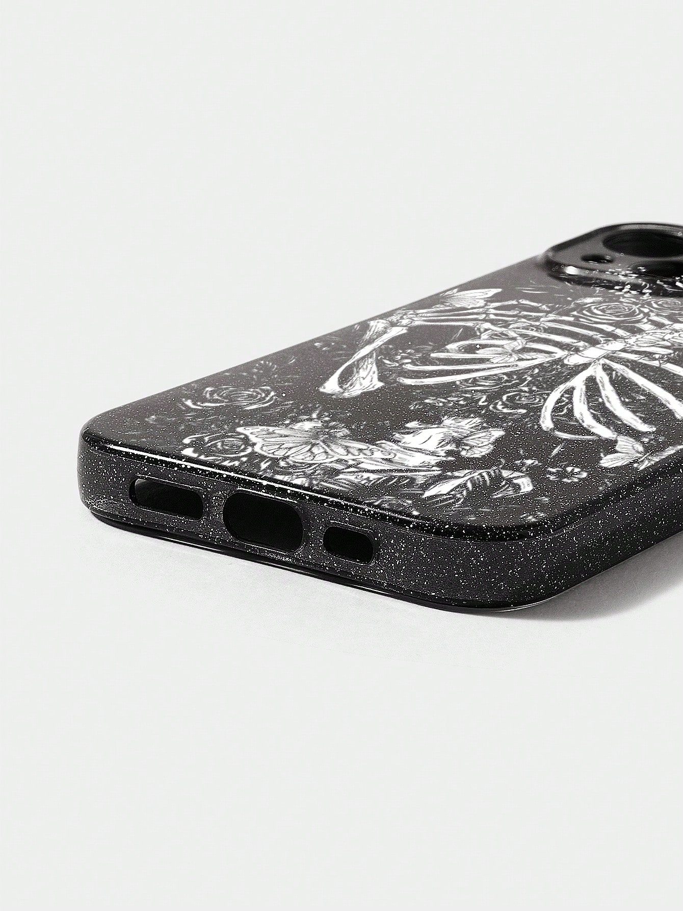 Goth 1 Pc Gothic Style Skull, Butterfly & Rose Pattern Black Sparkly Phone Case, Compatible With Iphone 13 14 15 16